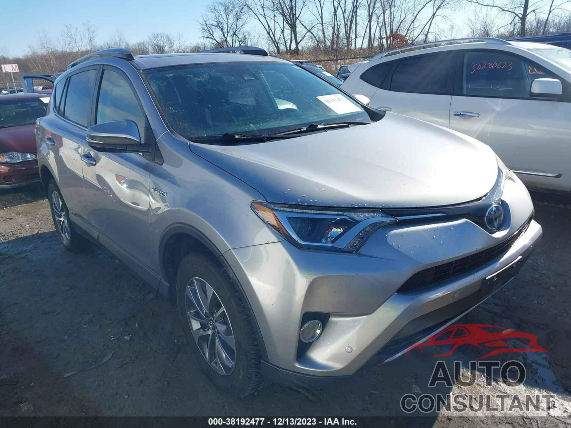 TOYOTA RAV4 HYBRID 2017 - JTMRJREVXHD133849