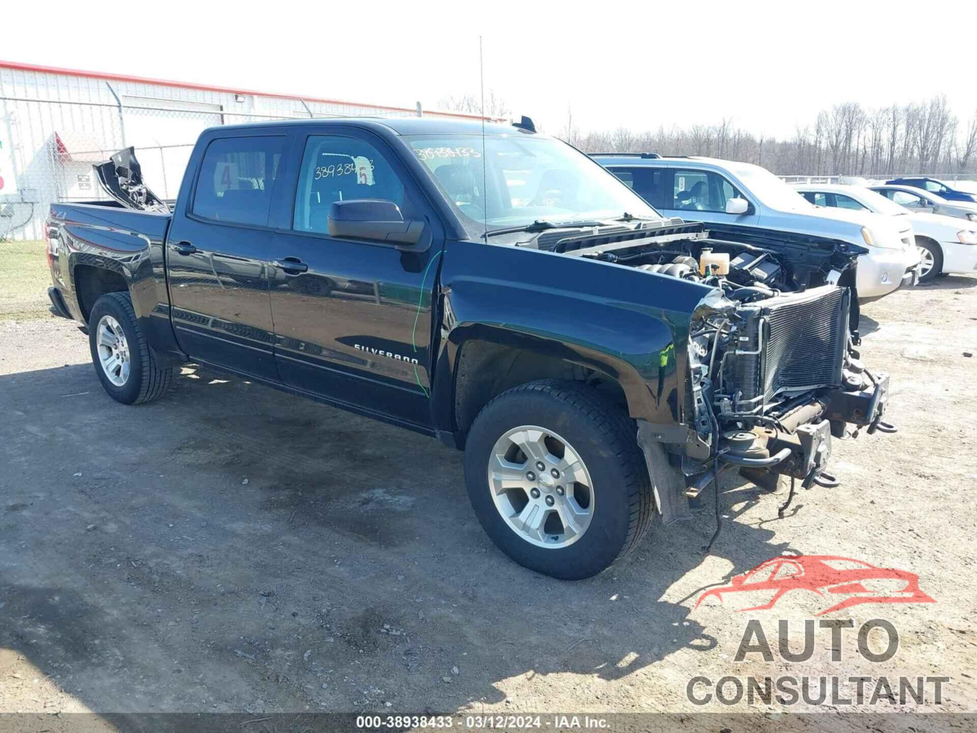 CHEVROLET SILVERADO 1500 2018 - 3GCUKREC8JG563720
