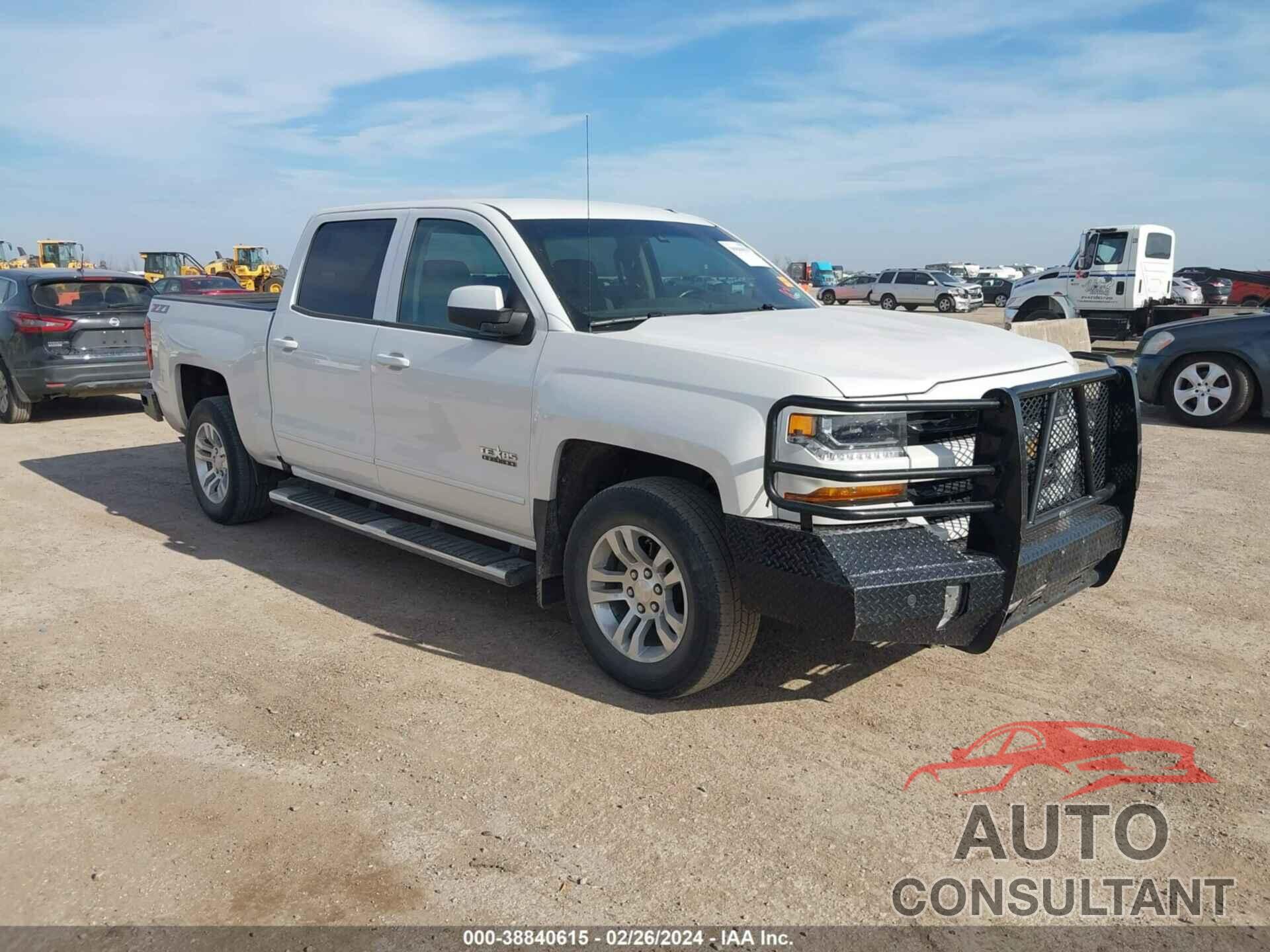 CHEVROLET SILVERADO 1500 2018 - 3GCUKREC3JG539180