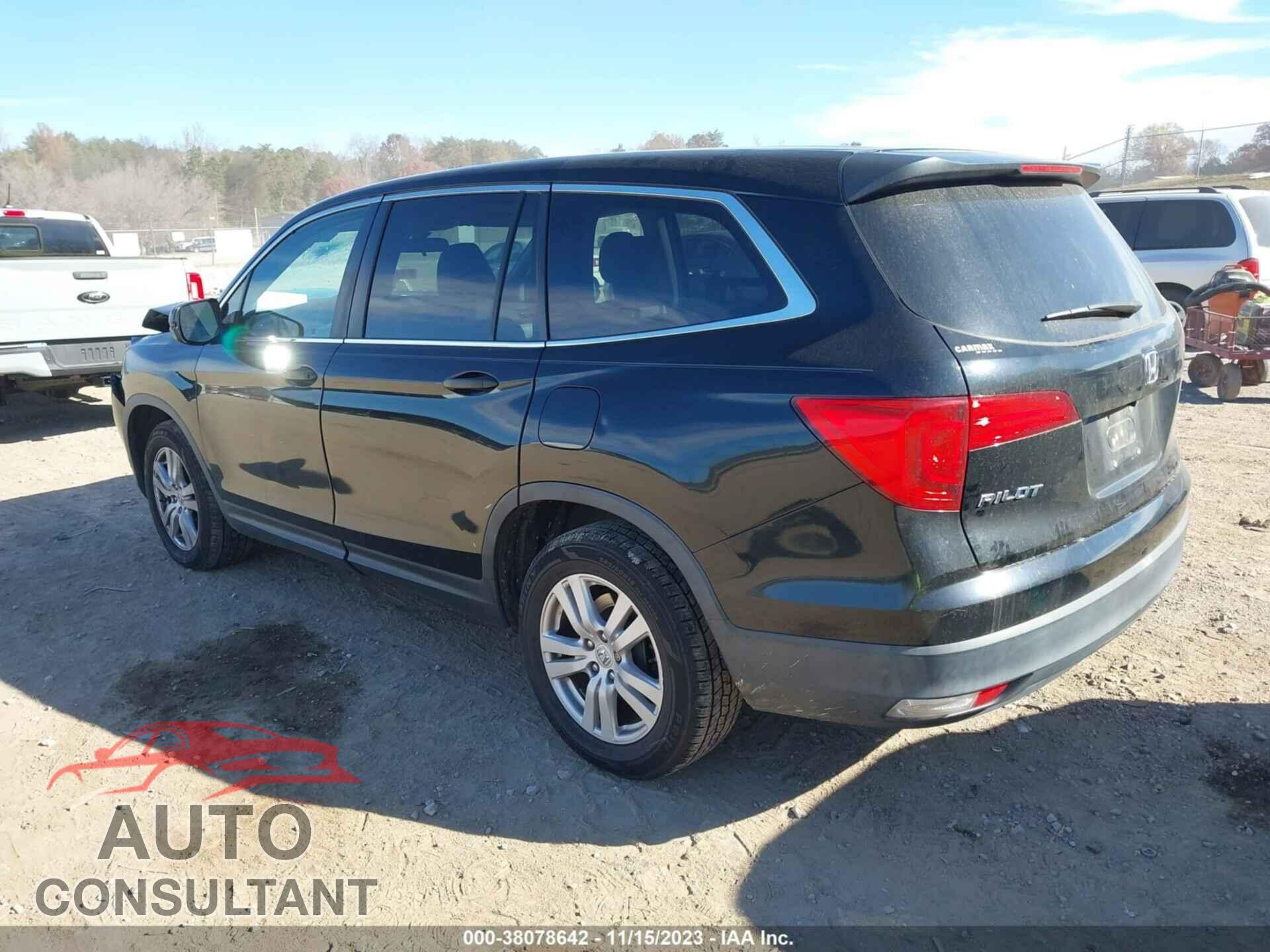 HONDA PILOT 2017 - 5FNYF5H10HB006535