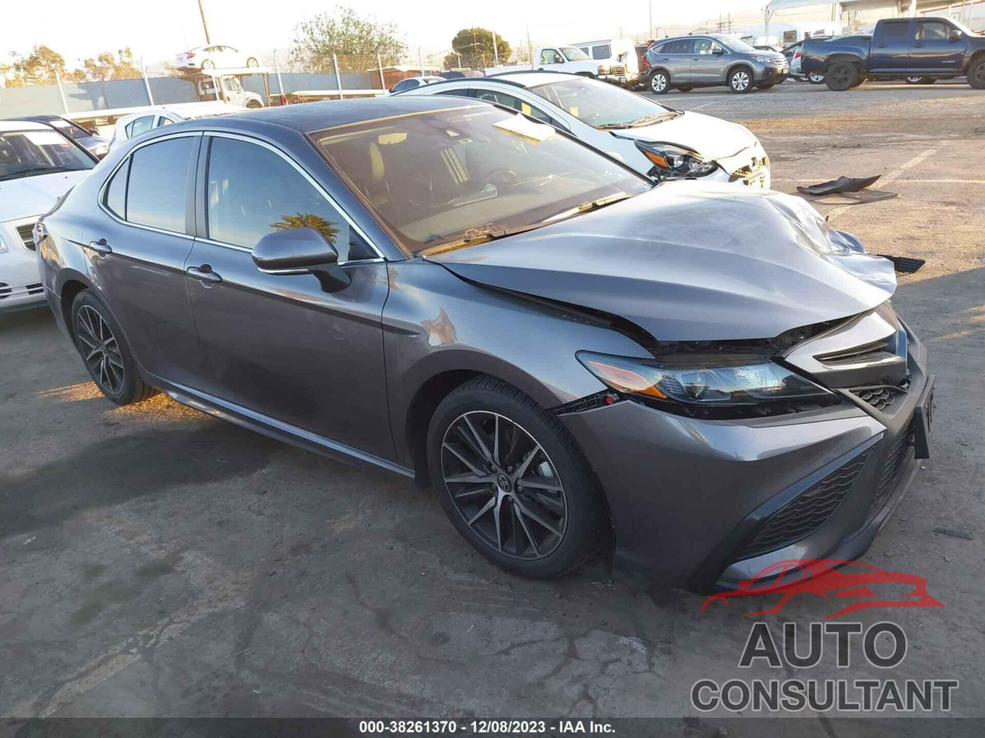 TOYOTA CAMRY 2022 - 4T1G31AK9NU596247