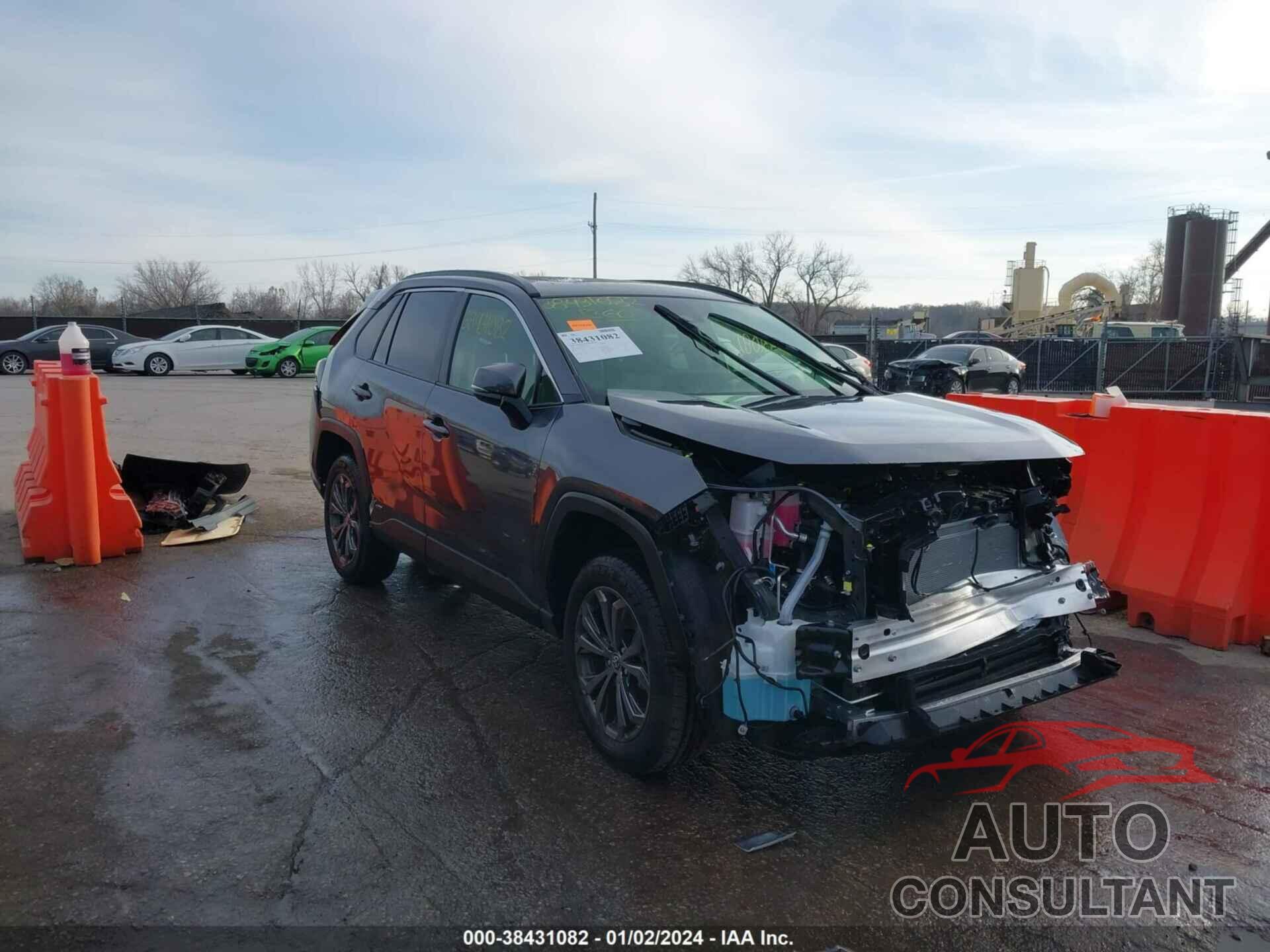 TOYOTA RAV4 2023 - JTMB6RFV3PD112342