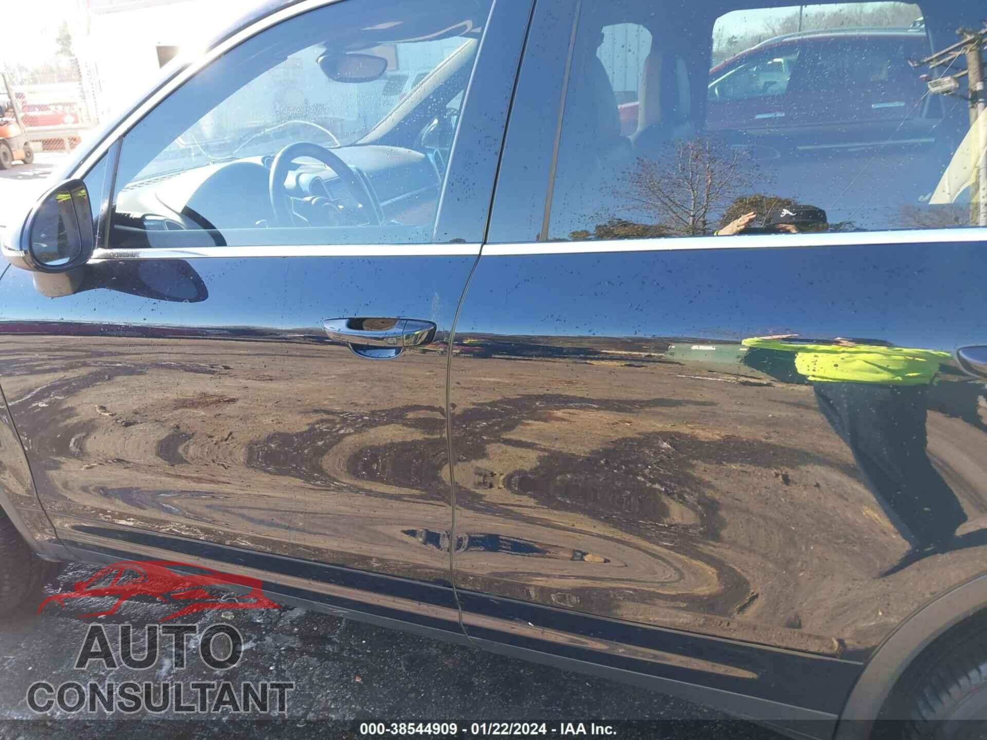 PORSCHE CAYENNE 2016 - WP1AA2A2XGKA13302