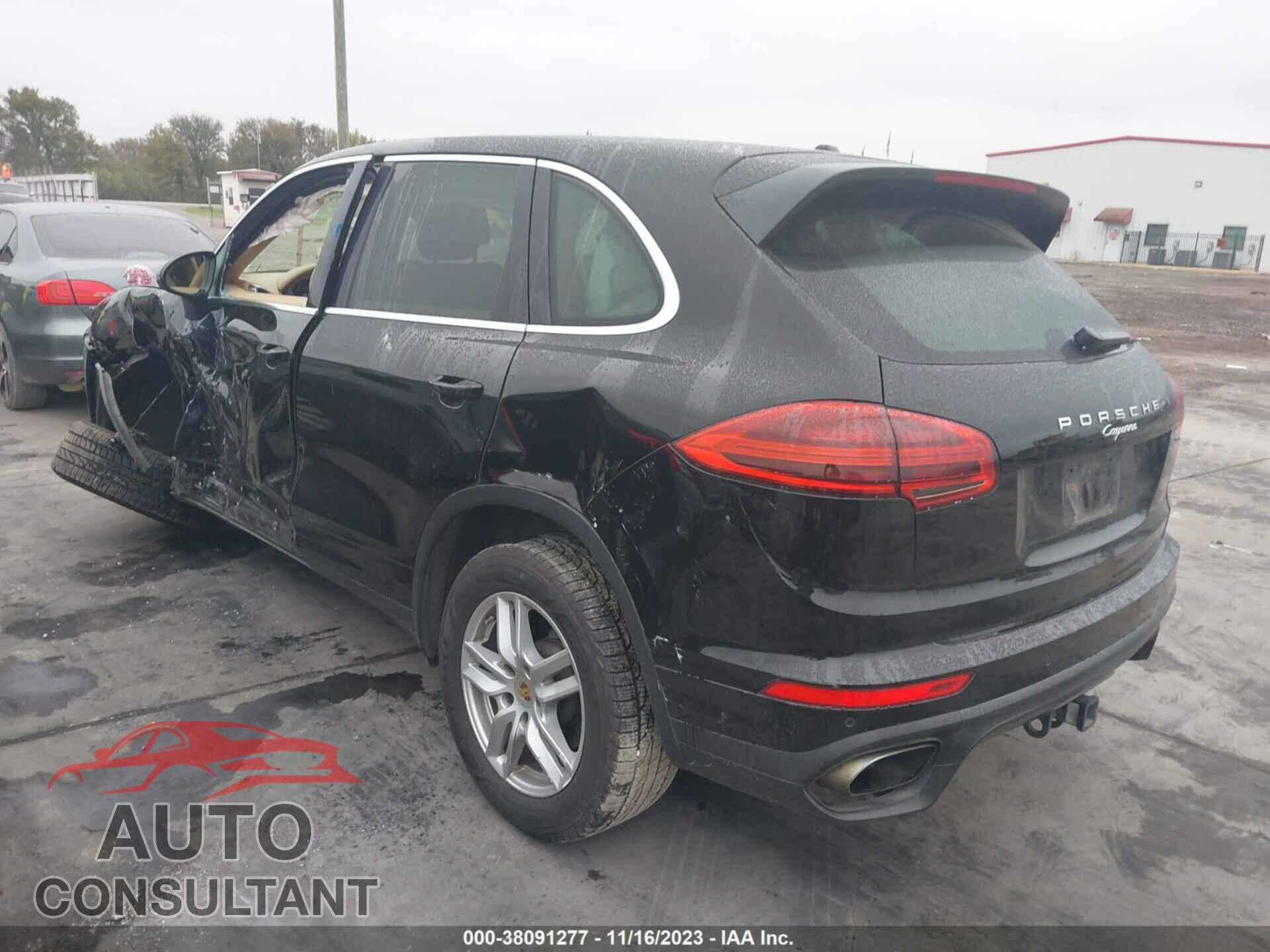 PORSCHE CAYENNE 2016 - WP1AA2A26GLA11198