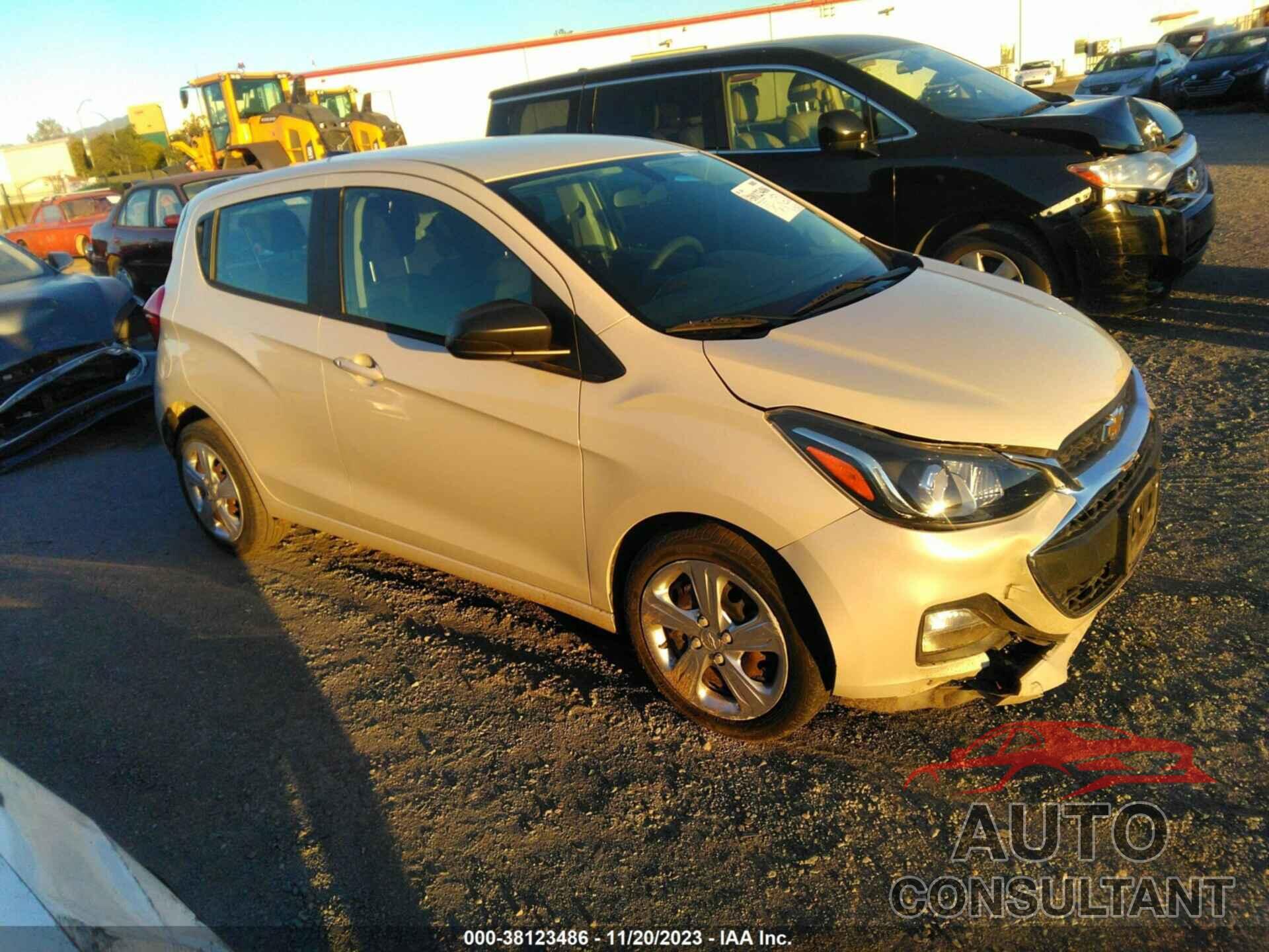 CHEVROLET SPARK 2019 - KL8CB6SA0KC753750