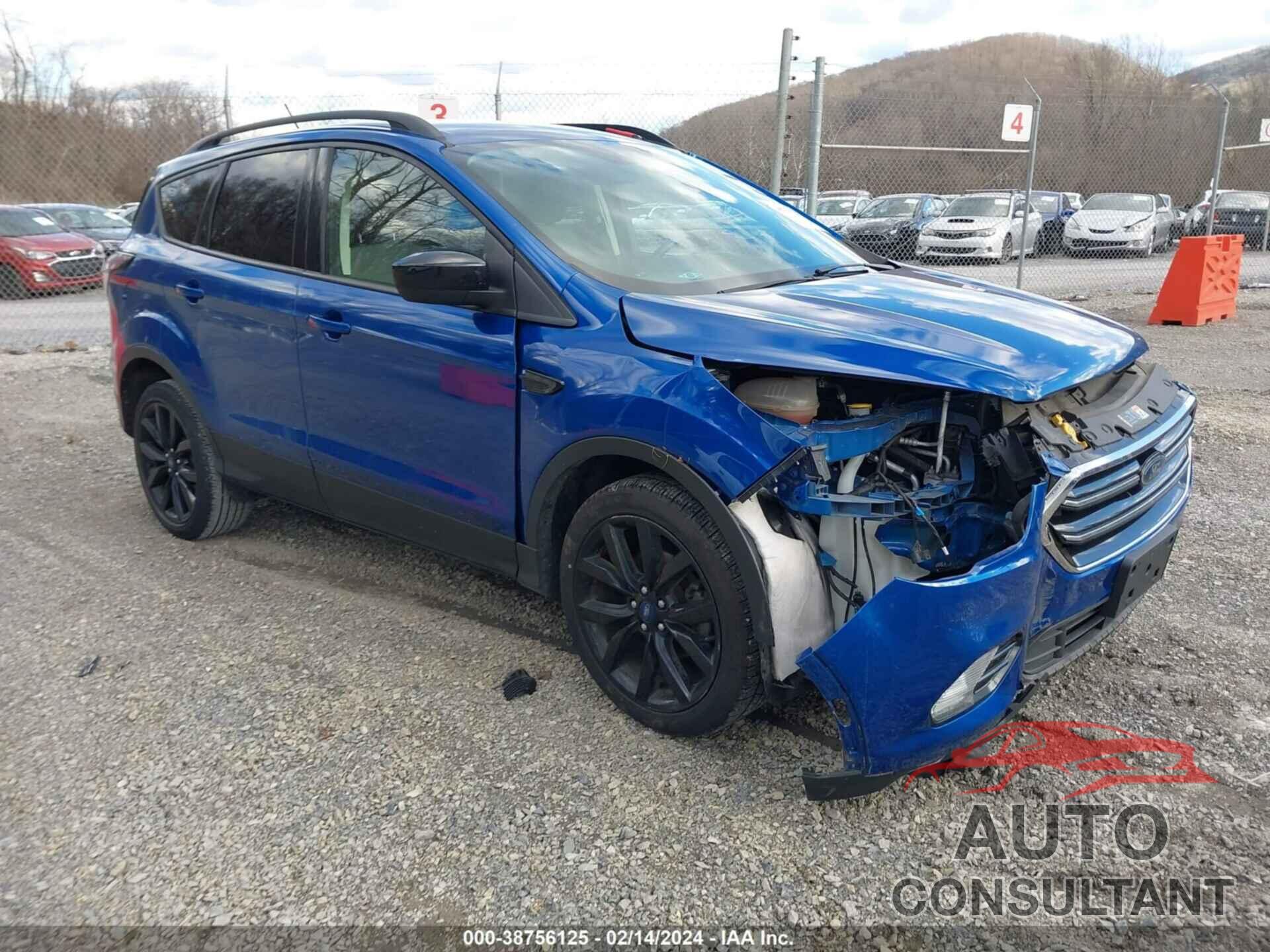 FORD ESCAPE 2018 - 1FMCU0GDXJUA89124