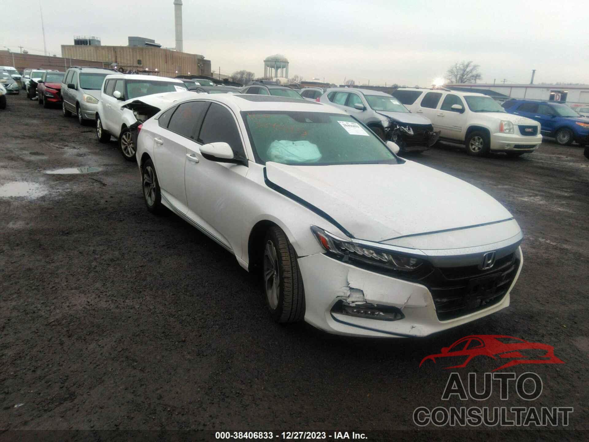 HONDA ACCORD 2018 - 1HGCV2F66JA002029