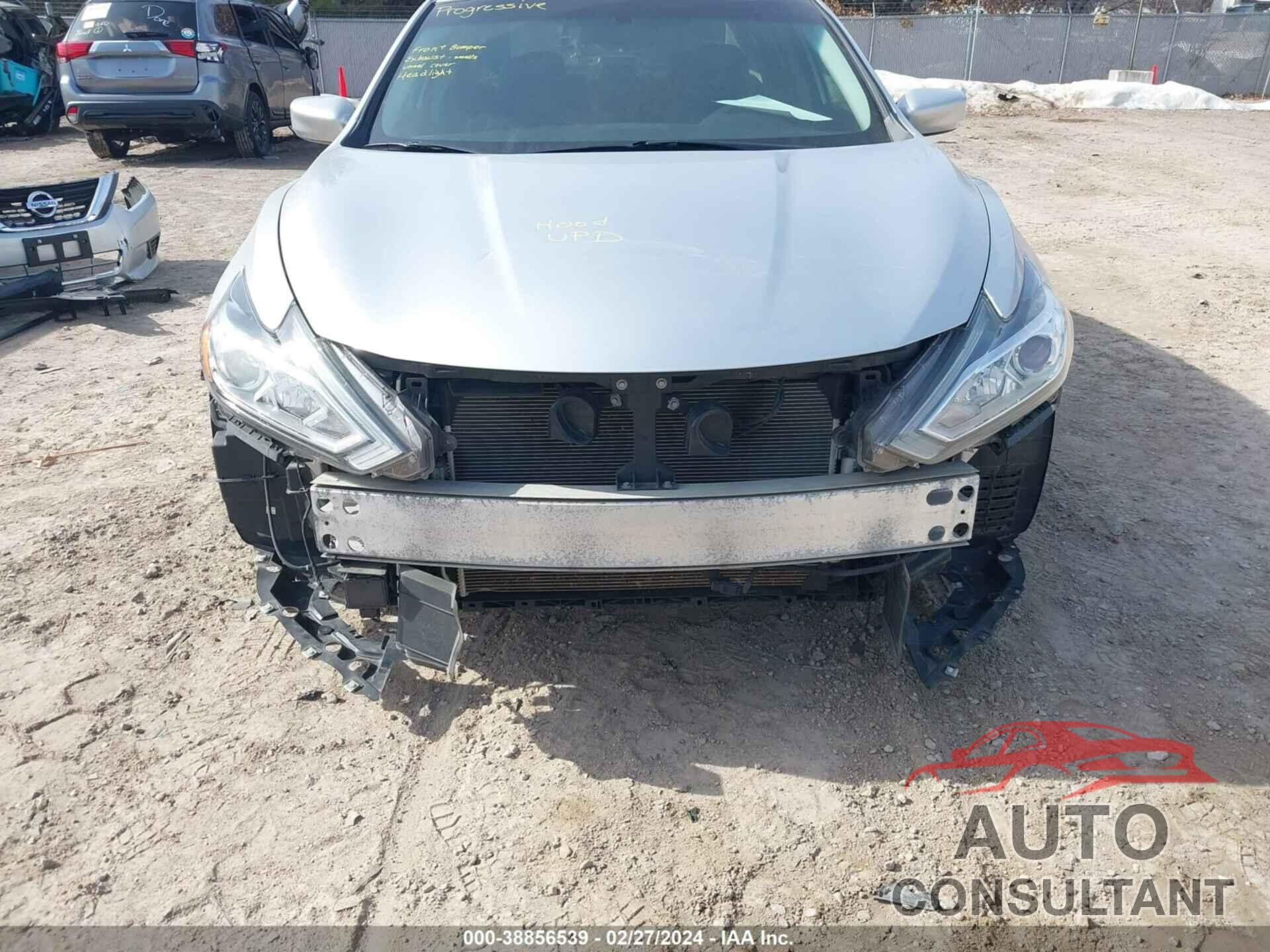 NISSAN ALTIMA 2018 - 1N4AL3AP2JC256705