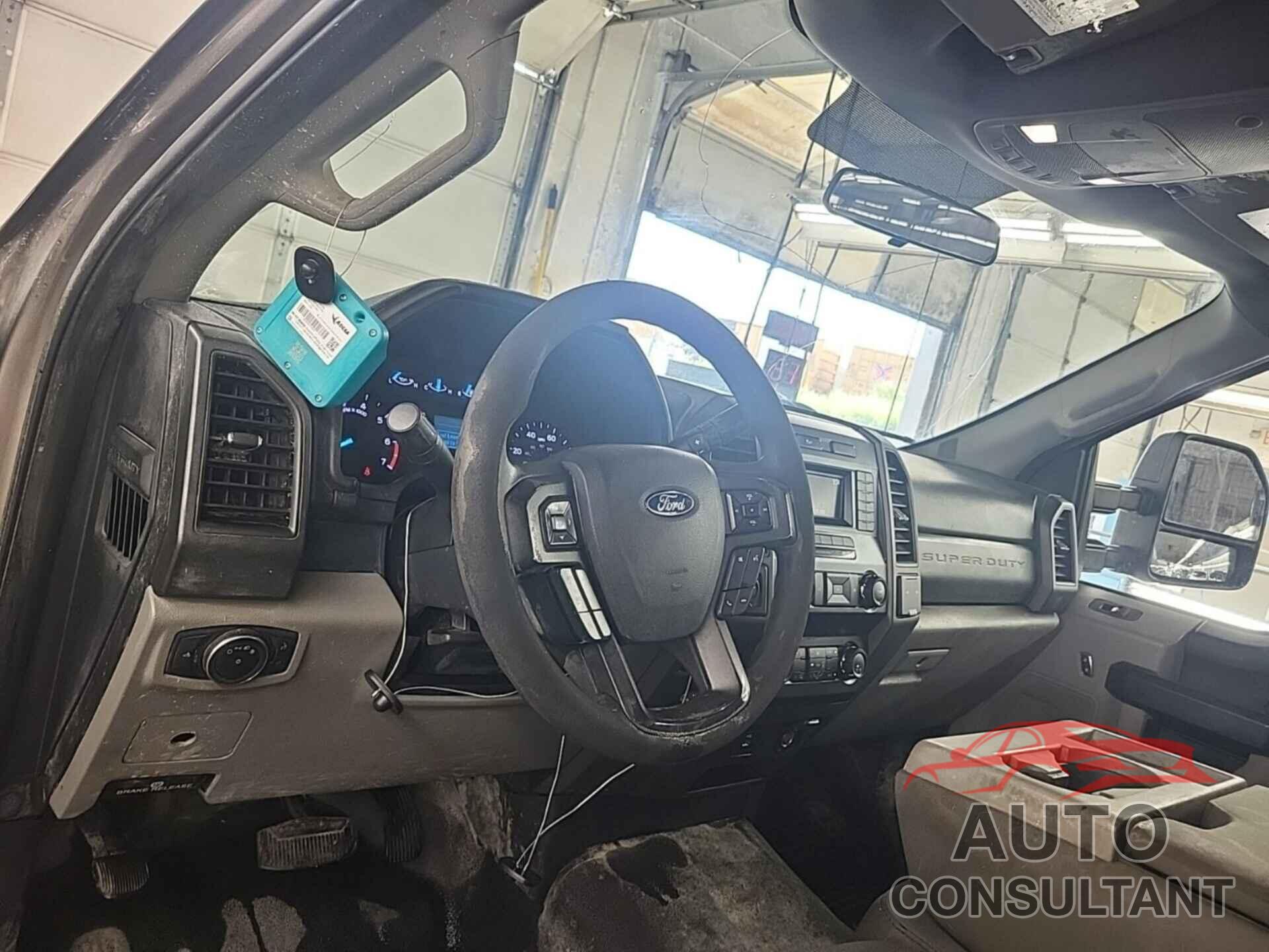 FORD F-250 2019 - 1FTBF2B69KEC70757