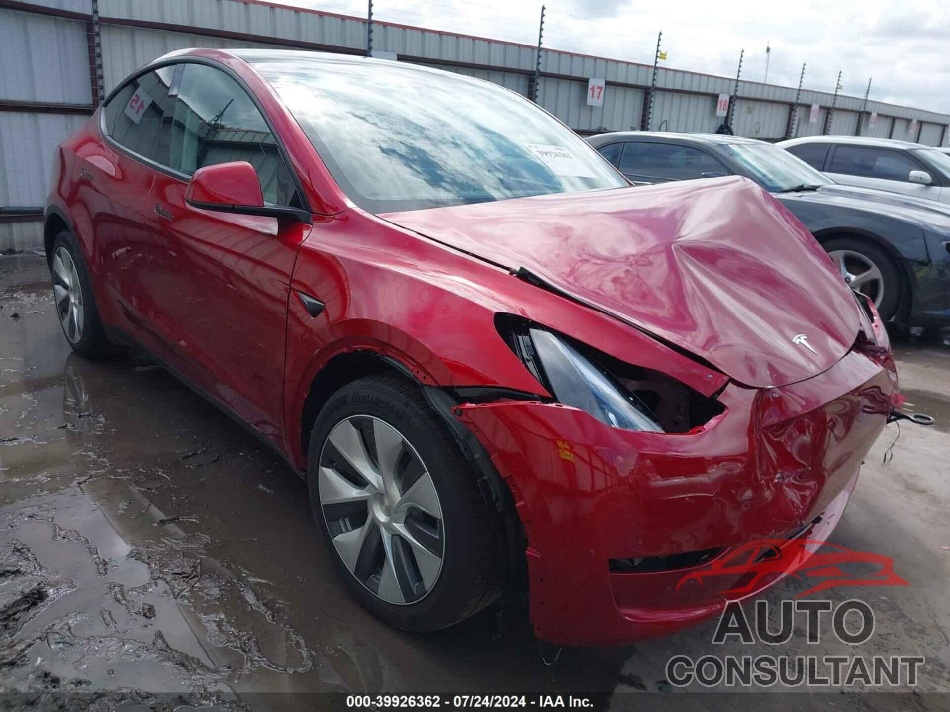 TESLA MODEL Y 2024 - 7SAYGDEE8RA283983