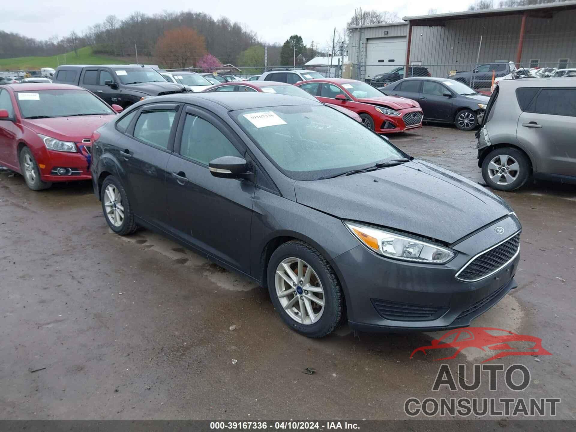 FORD FOCUS 2017 - 1FADP3F20HL203428