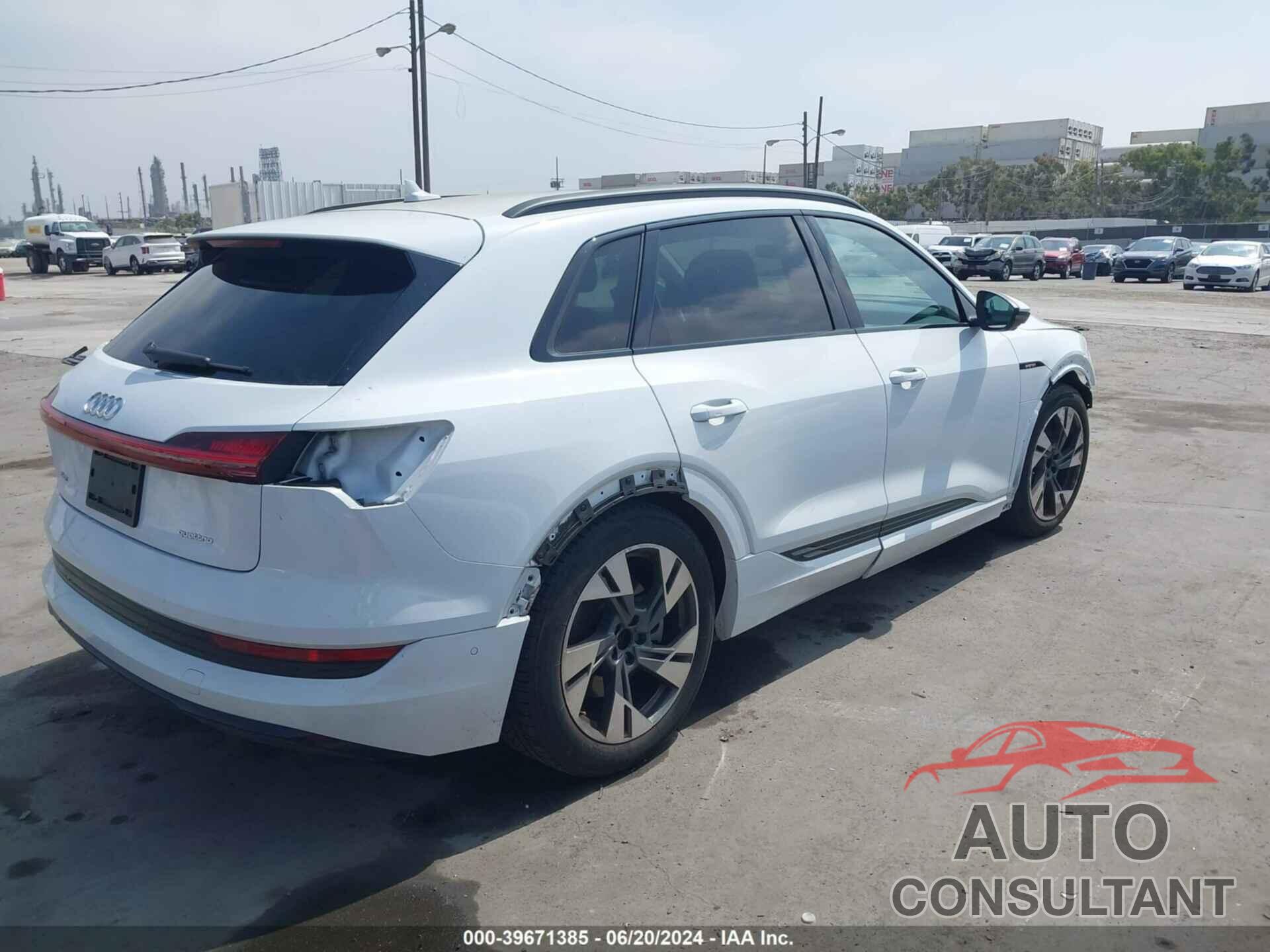 AUDI E-TRON 2021 - WA1AAAGE6MB007984