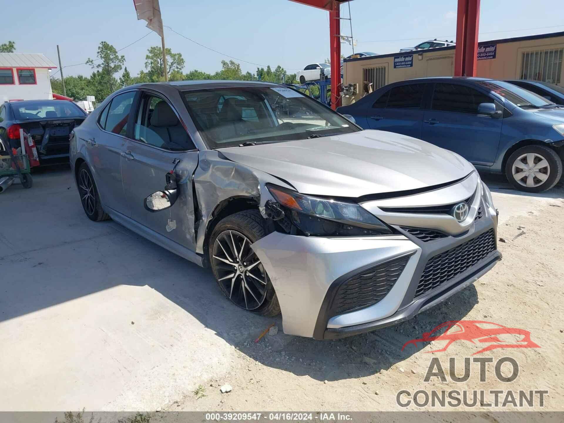 TOYOTA CAMRY 2021 - 4T1G11BK7MU034687