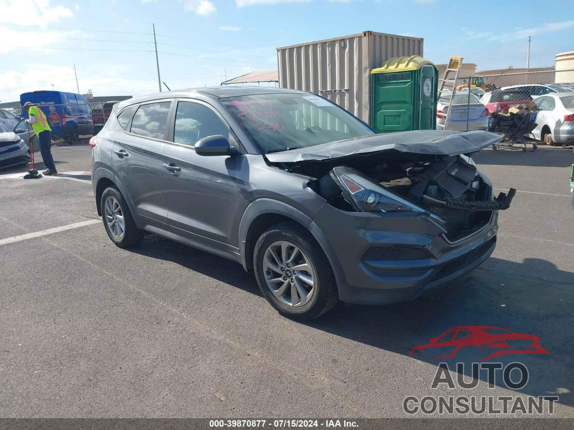 HYUNDAI TUCSON 2018 - KM8J23A48JU811455