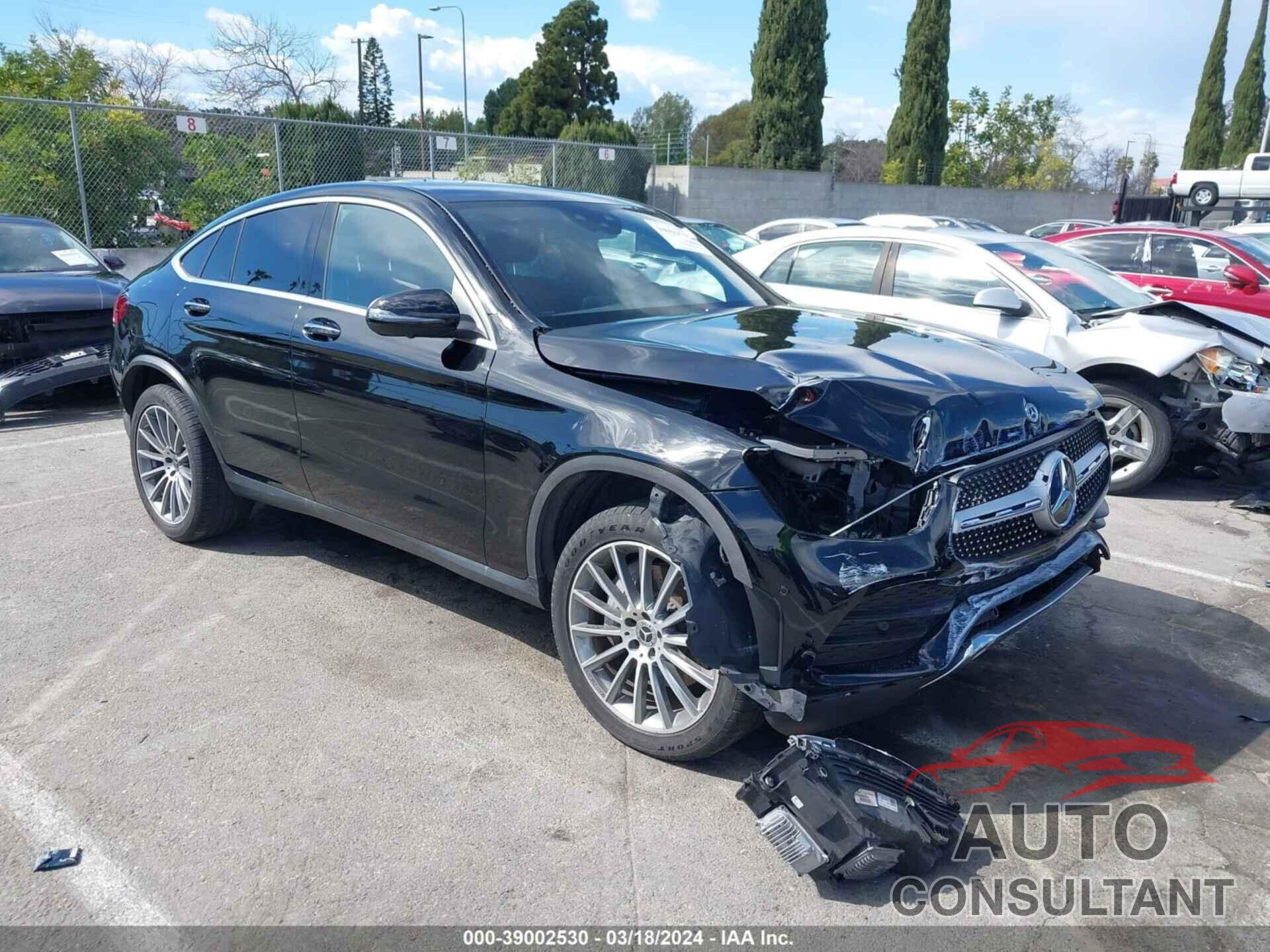 MERCEDES-BENZ GLC 300 COUPE 2020 - W1N0J8EB4LF823840