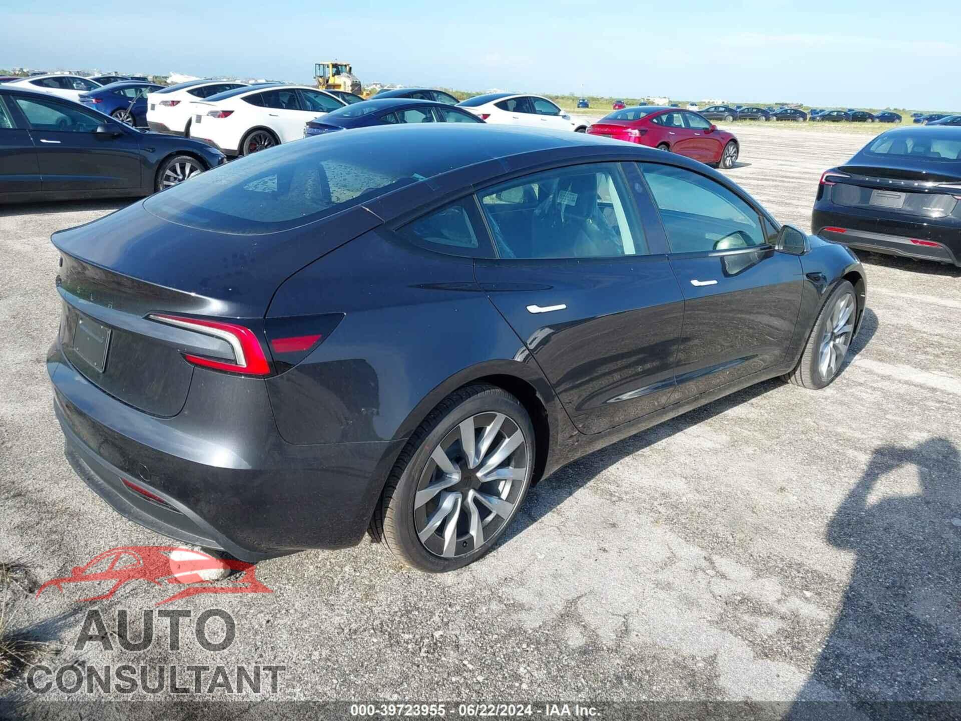 TESLA MODEL 3 2024 - 5YJ3E1EA2RF752660
