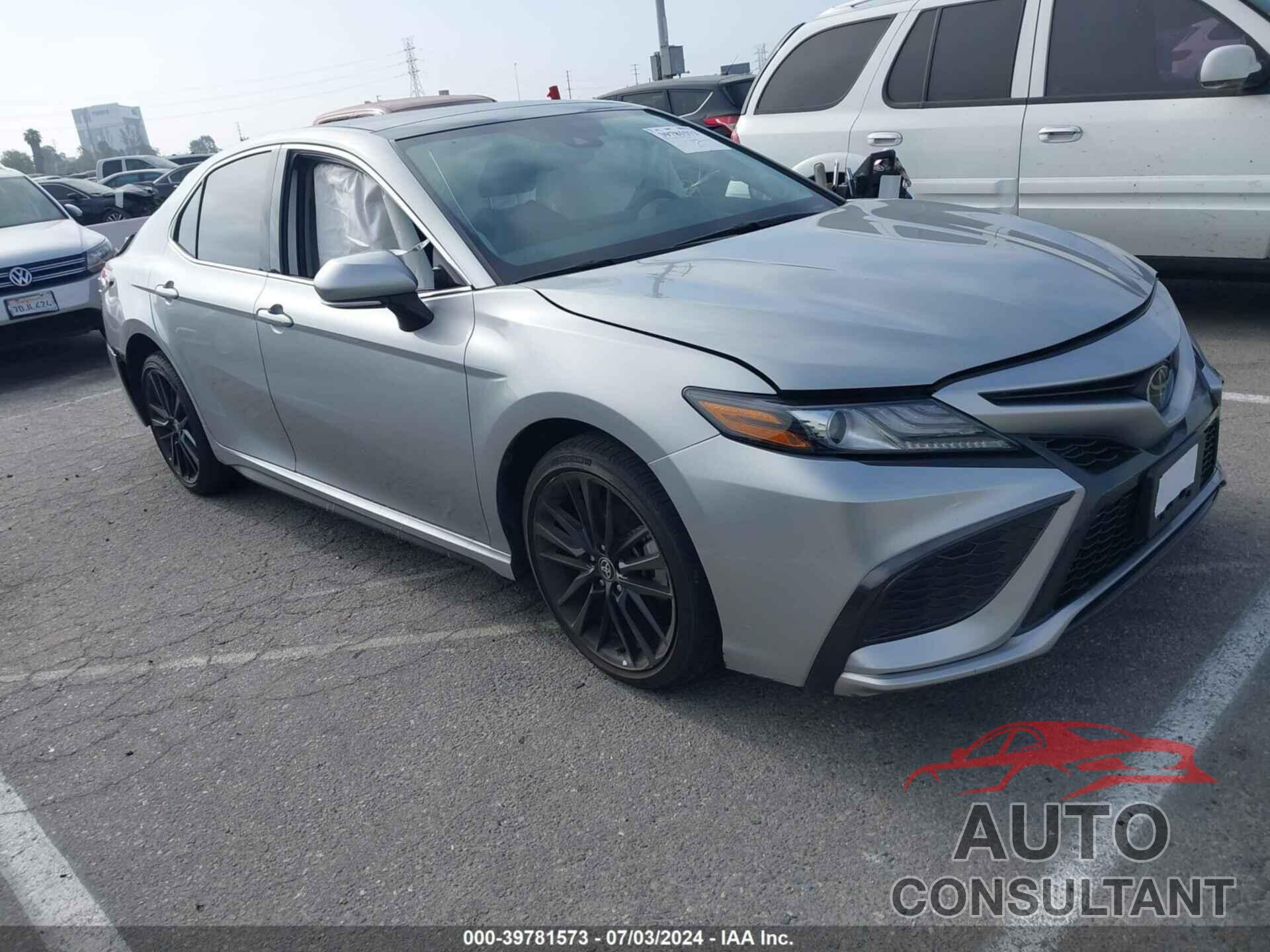 TOYOTA CAMRY 2021 - 4T1KZ1AK0MU055157