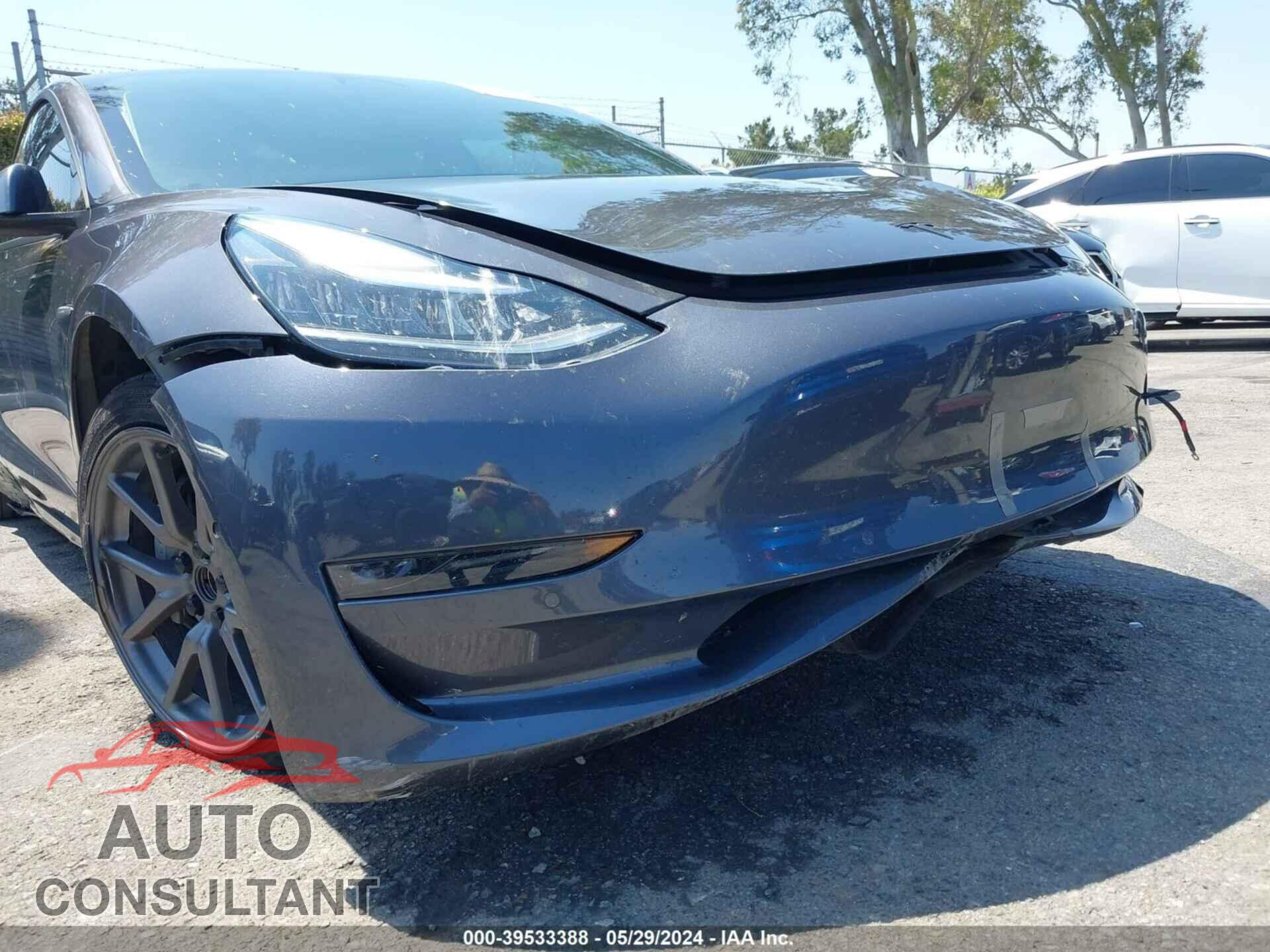 TESLA MODEL 3 2019 - 5YJ3E1EA5KF325768