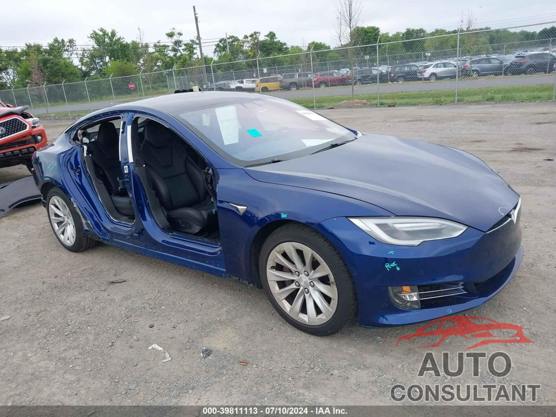 TESLA MODEL S 2017 - 5YJSA1E19HF216262