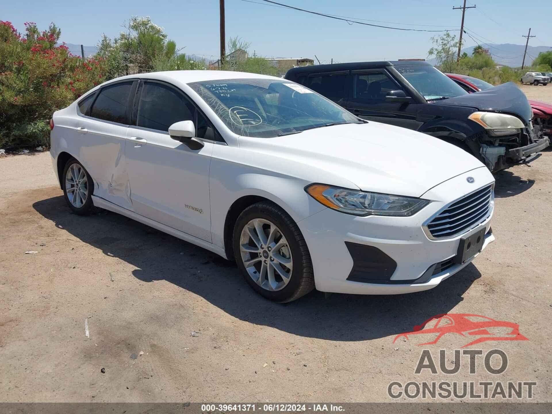 FORD FUSION HYBRID 2019 - 3FA6P0LU9KR188949