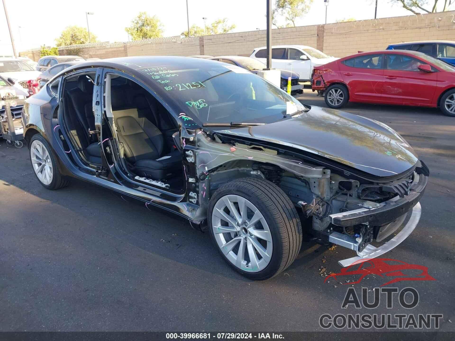 TESLA MODEL 3 2023 - 5YJ3E1EA8PF458547