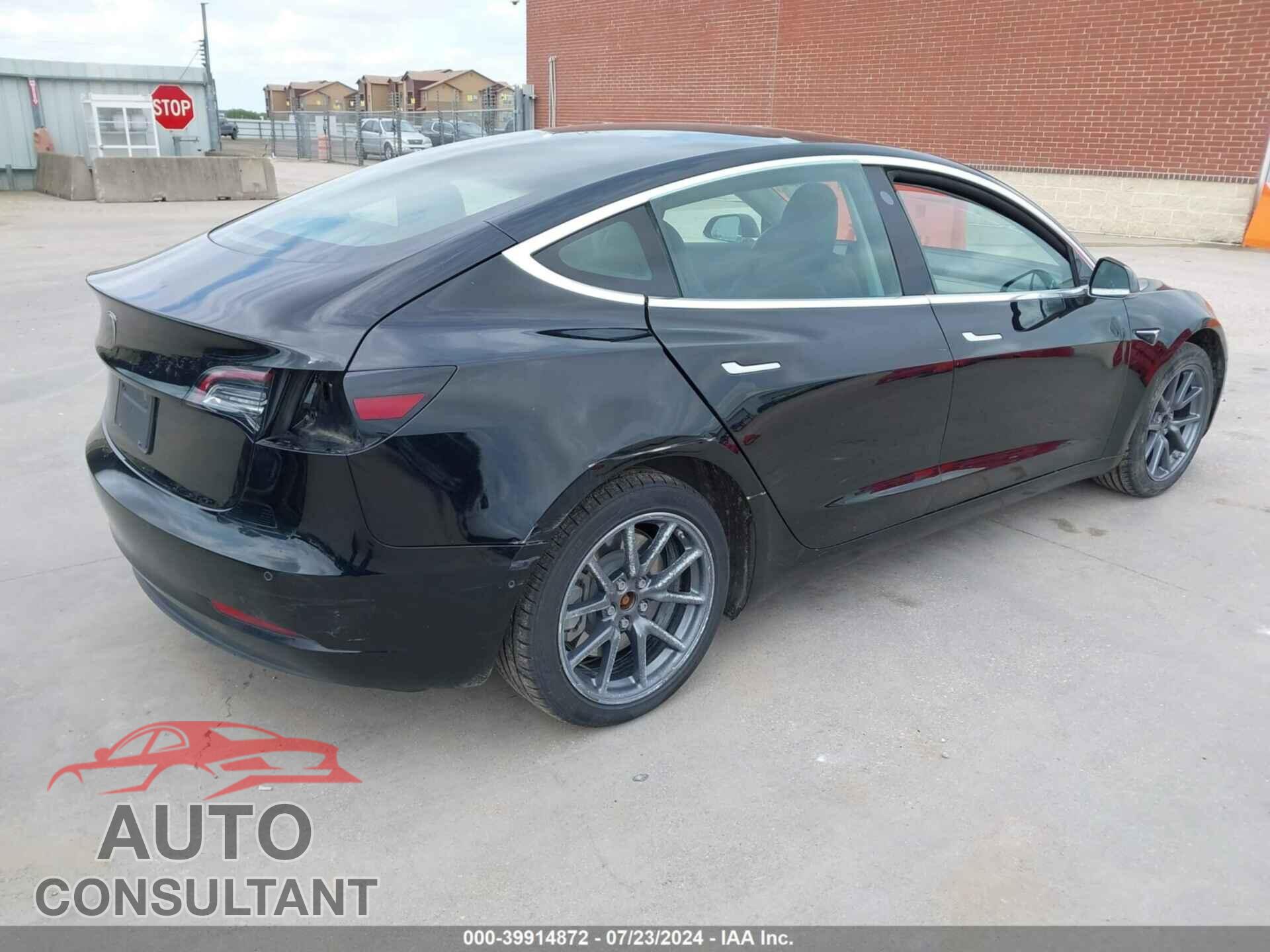 TESLA MODEL 3 2019 - 5YJ3E1EA8KF399198