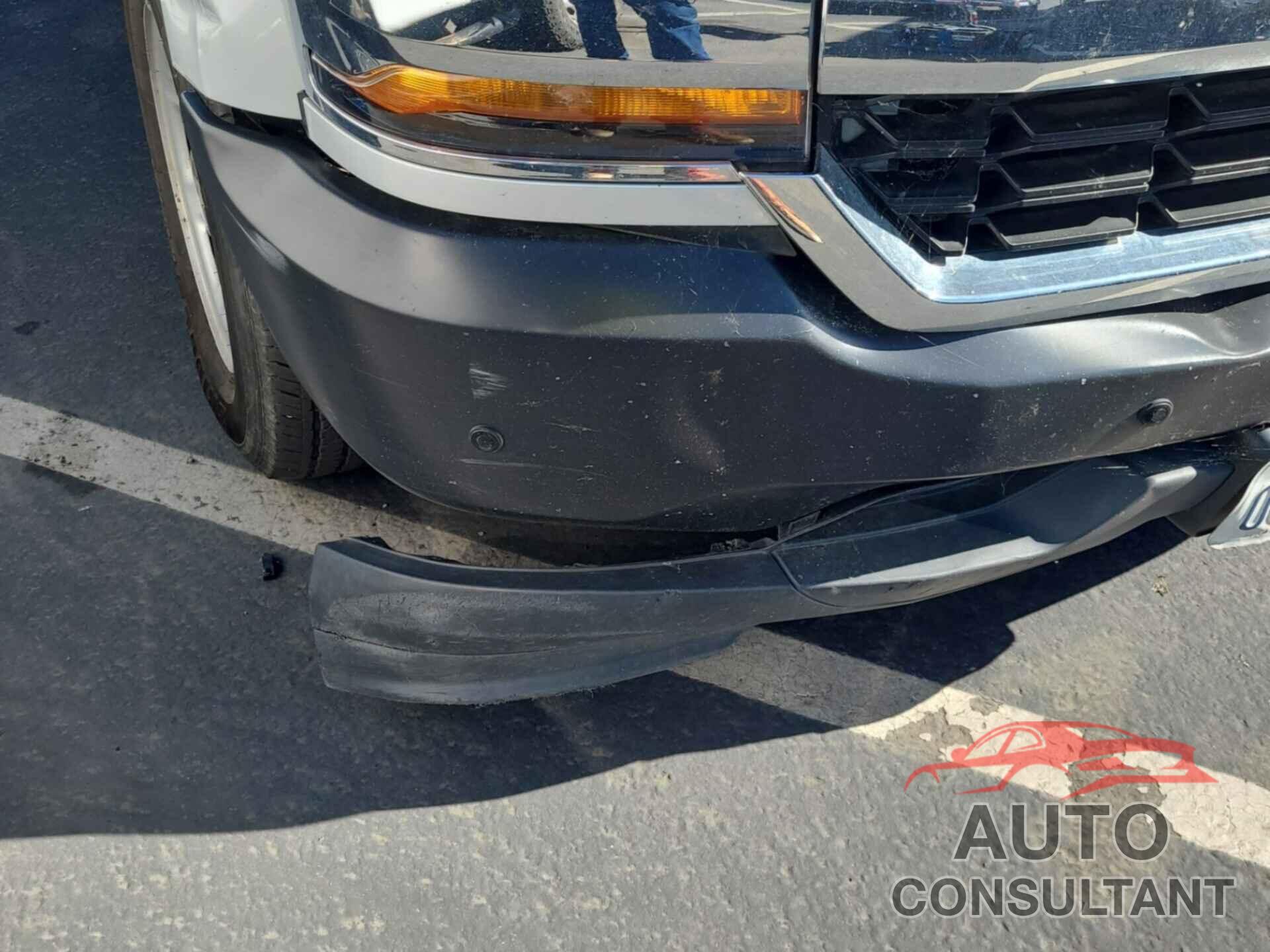 CHEVROLET SILVERADO 1500 2017 - 1GCNCNEH5HZ180043