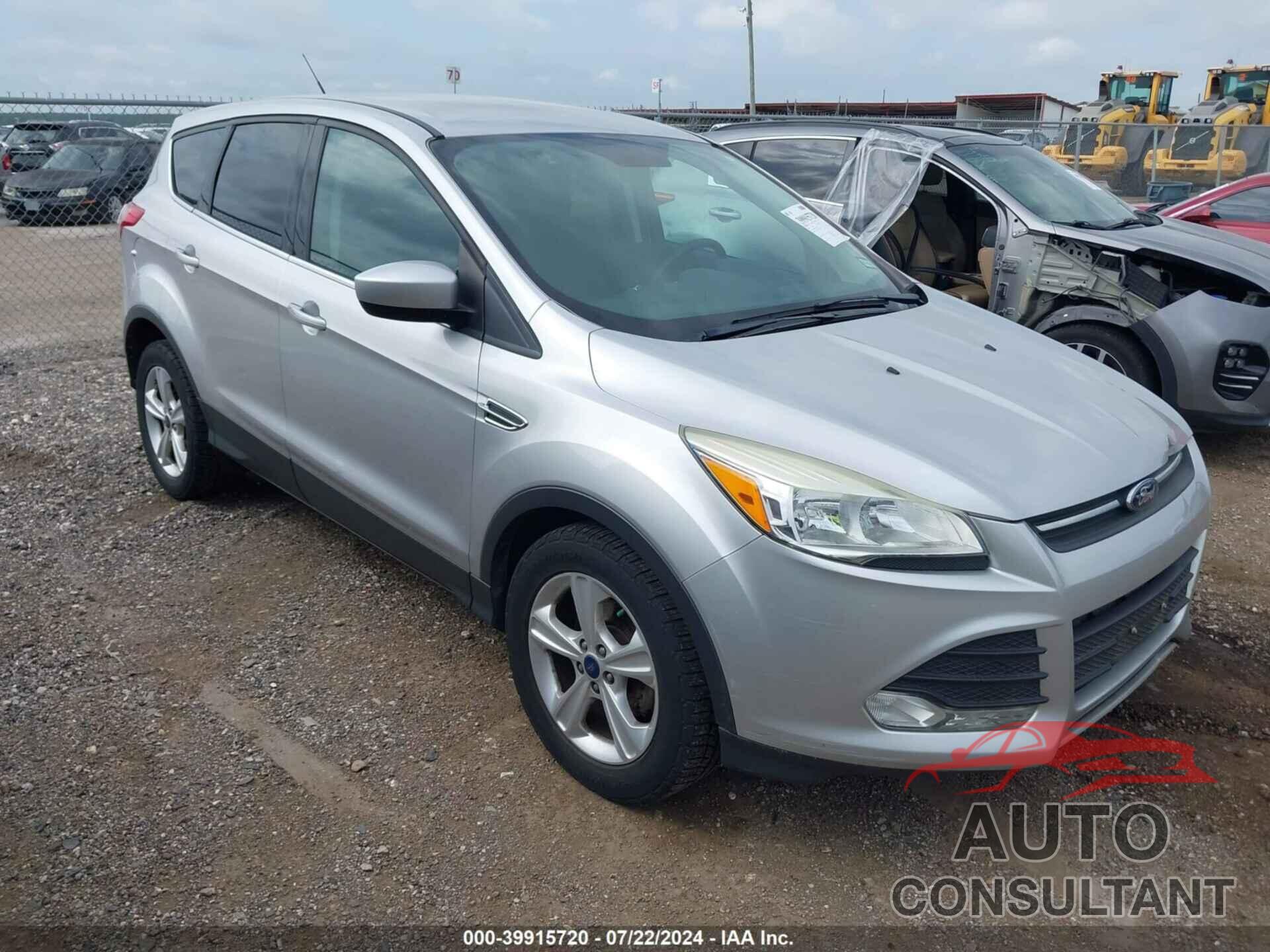 FORD ESCAPE 2016 - 1FMCU0GX9GUC10468