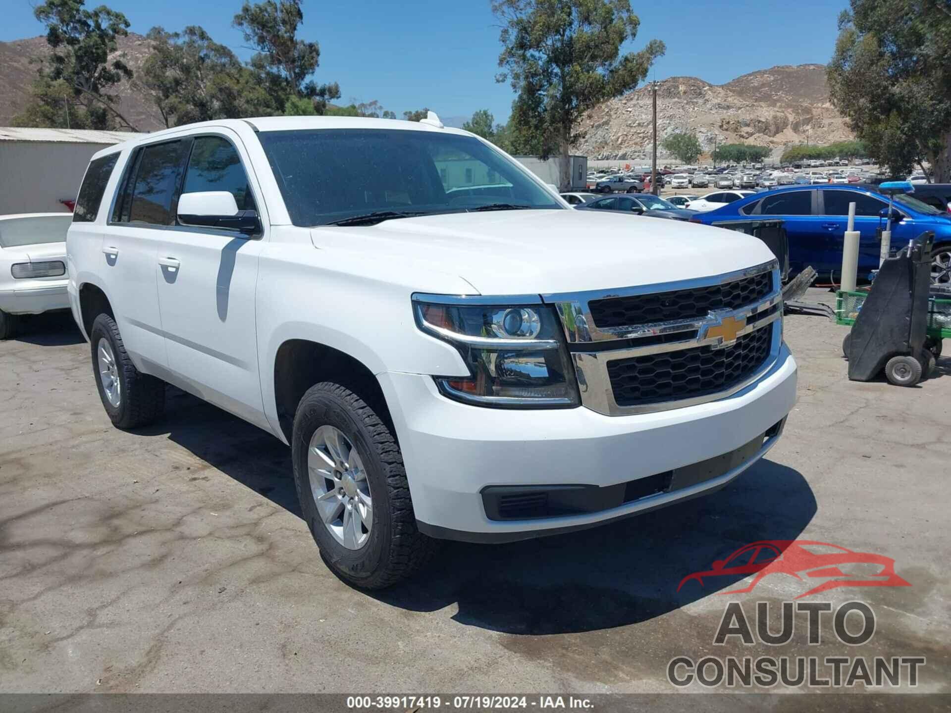 CHEVROLET TAHOE 2018 - 1GNSKFEC3JR376222