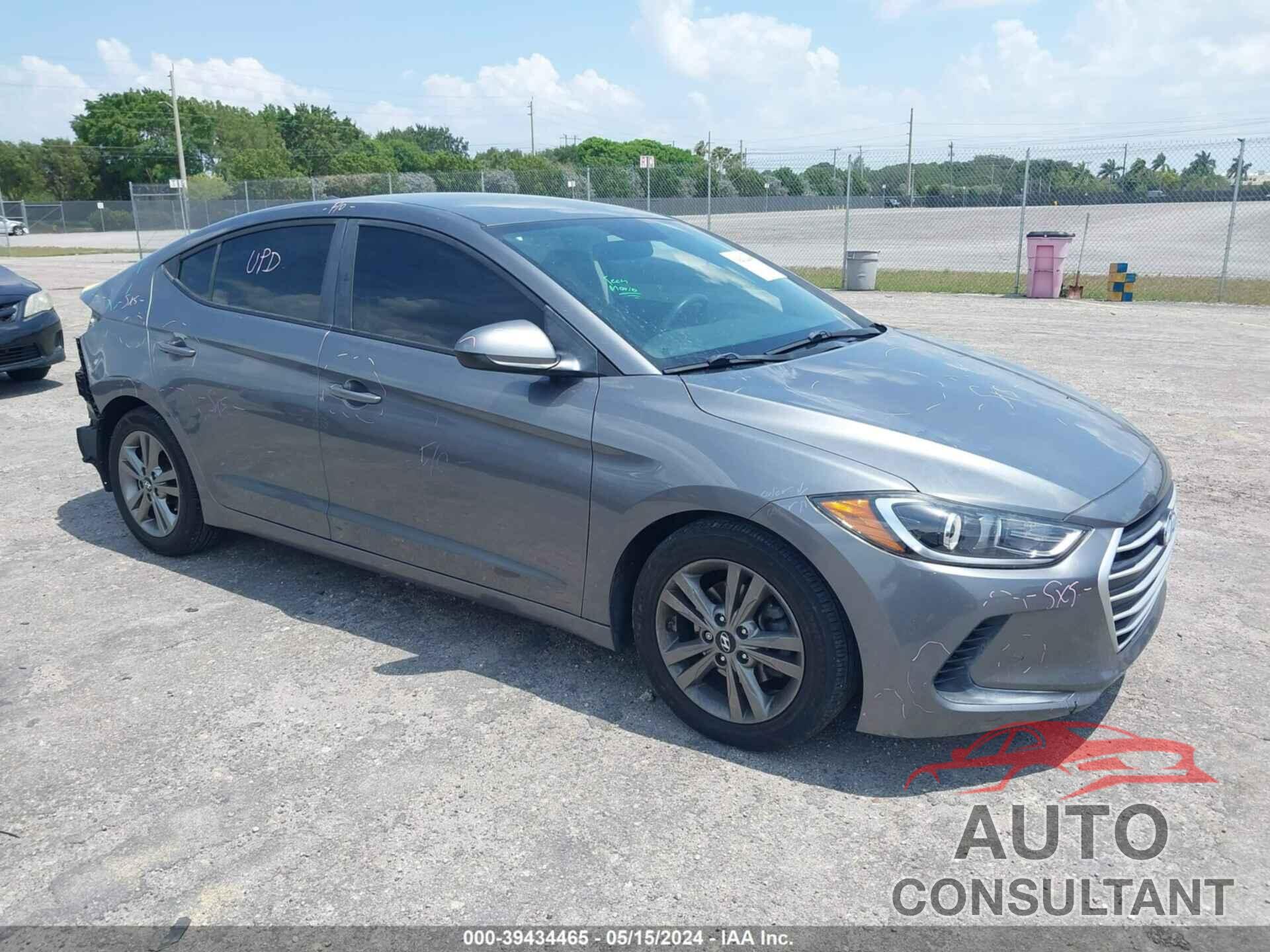 HYUNDAI ELANTRA 2018 - 5NPD84LF4JH371538