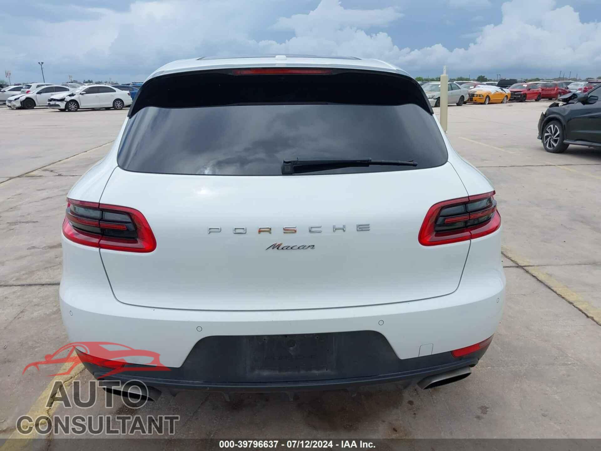 PORSCHE MACAN 2018 - WP1AA2A51JLB12313