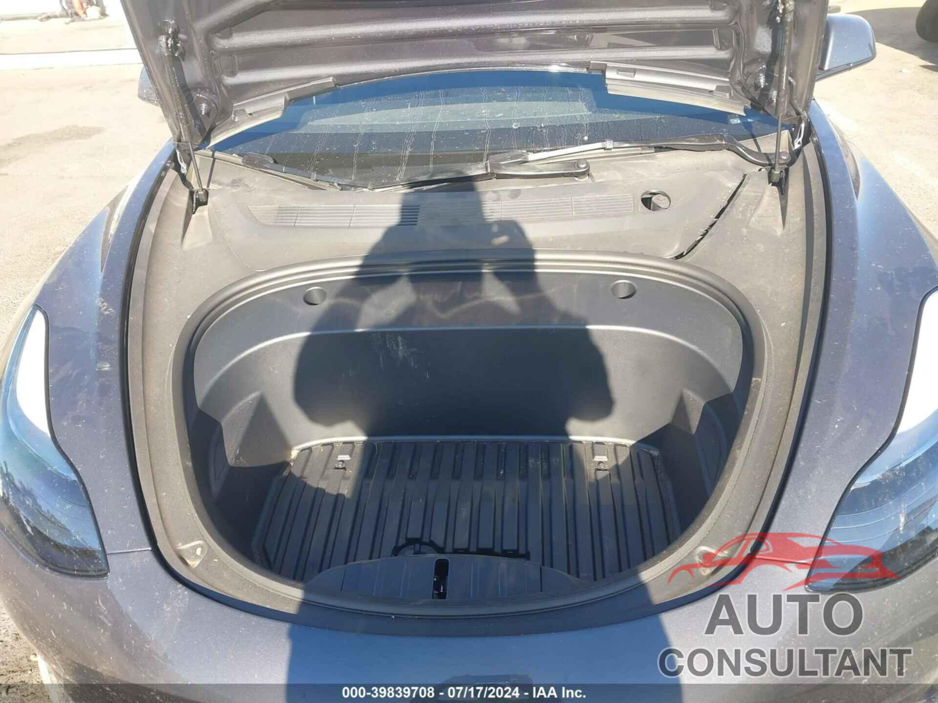 TESLA MODEL 3 2023 - 5YJ3E1ECXPF711000