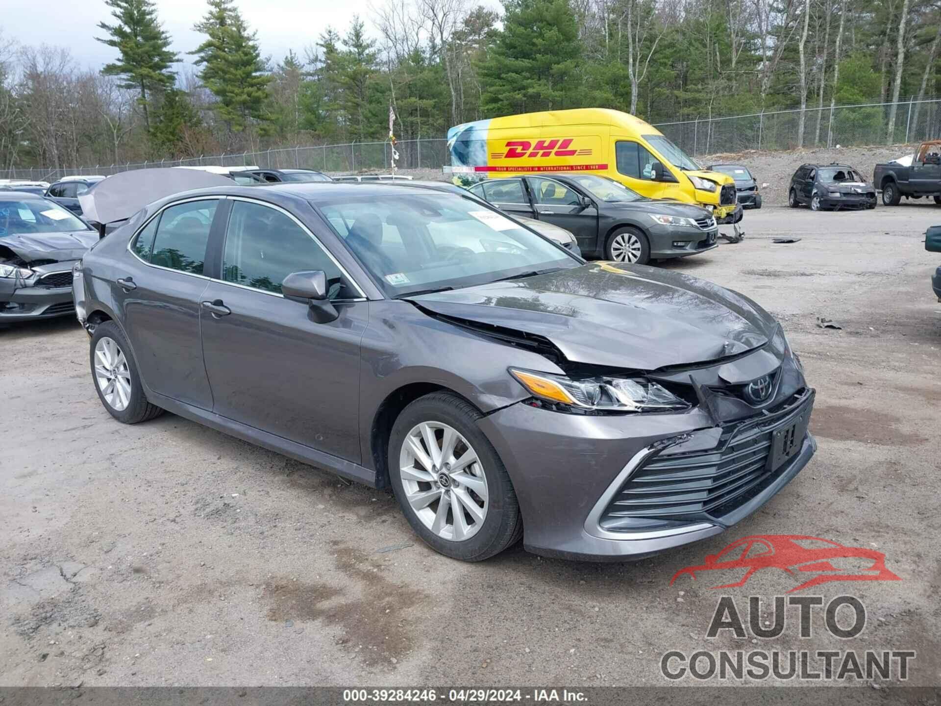 TOYOTA CAMRY 2023 - 4T1C11BK6PU098075