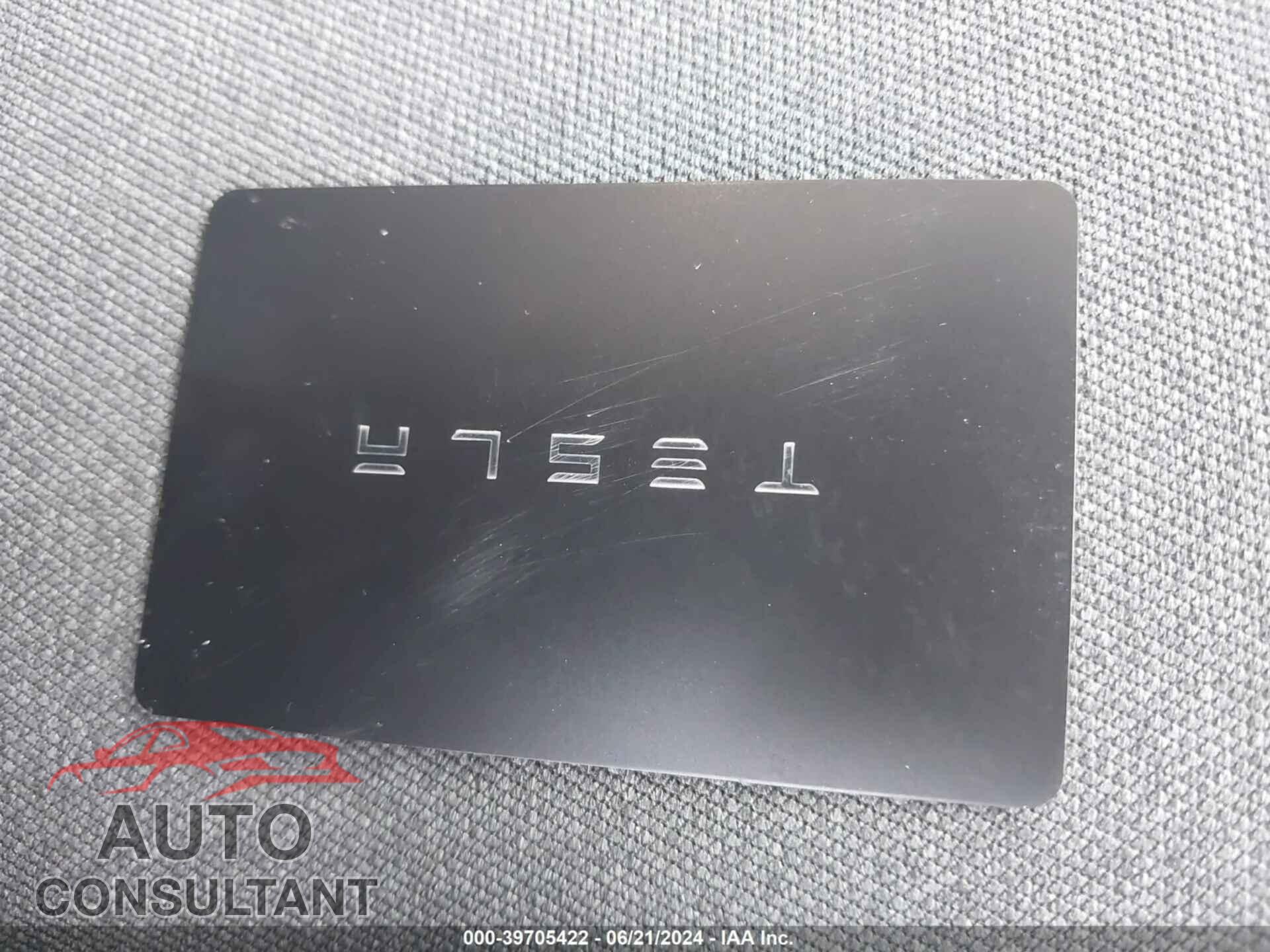 TESLA MODEL S 2024 - 5YJSA1E63RF539624