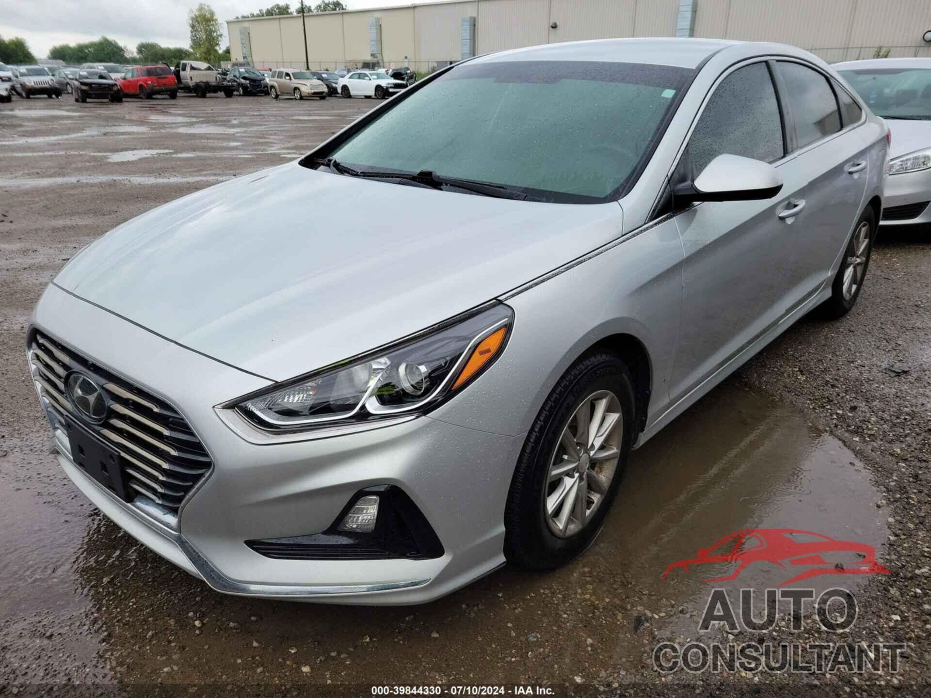 HYUNDAI SONATA 2018 - 5NPE24AA9JH691497