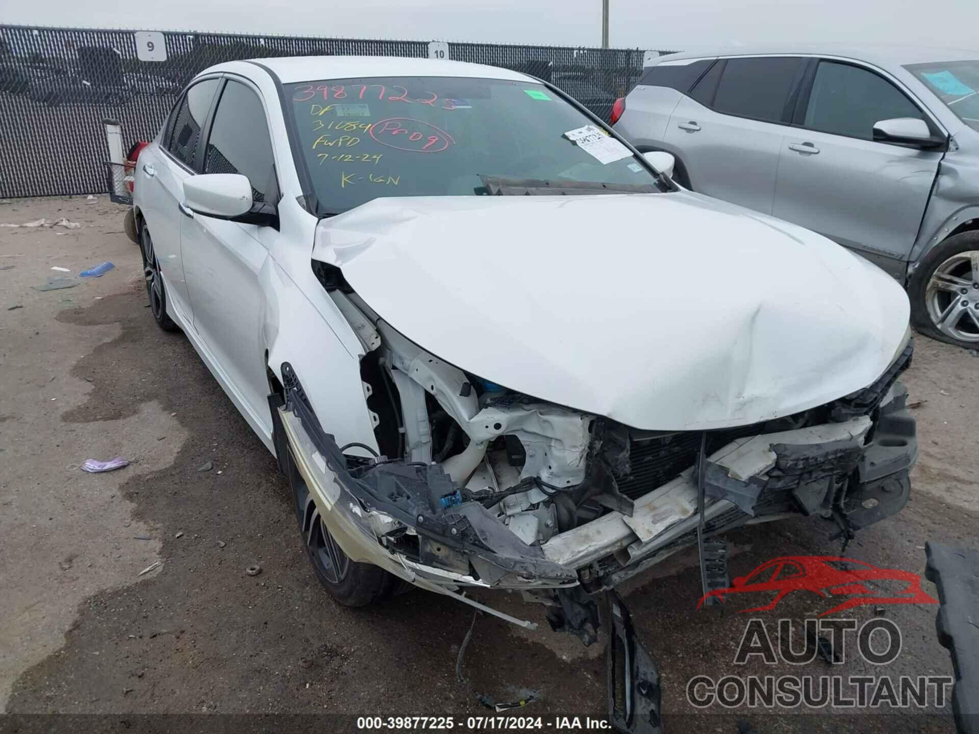 HONDA ACCORD 2017 - 1HGCR2F55HA028367