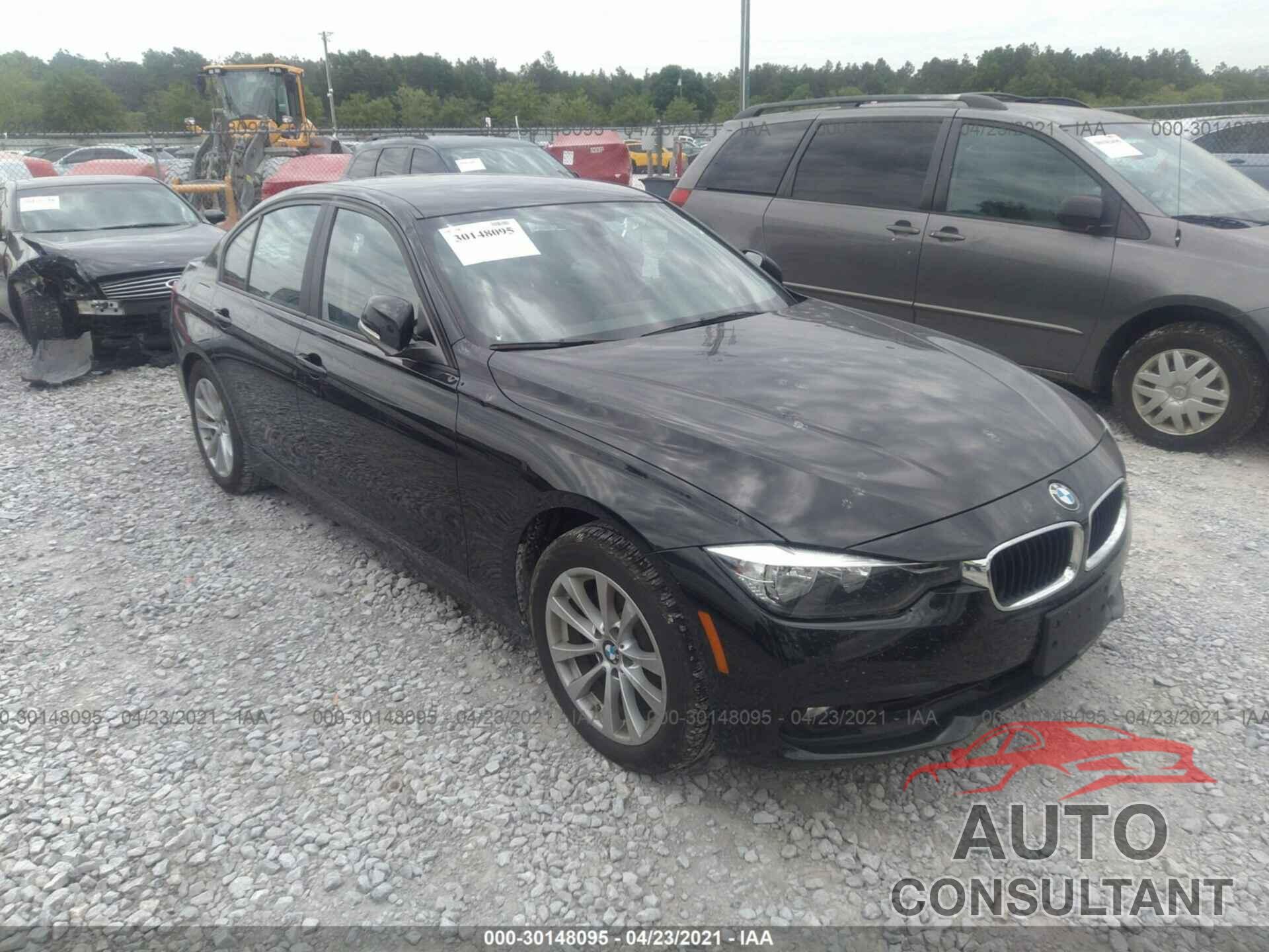 BMW 3 SERIES 2017 - WBA8E1G38HNU18750