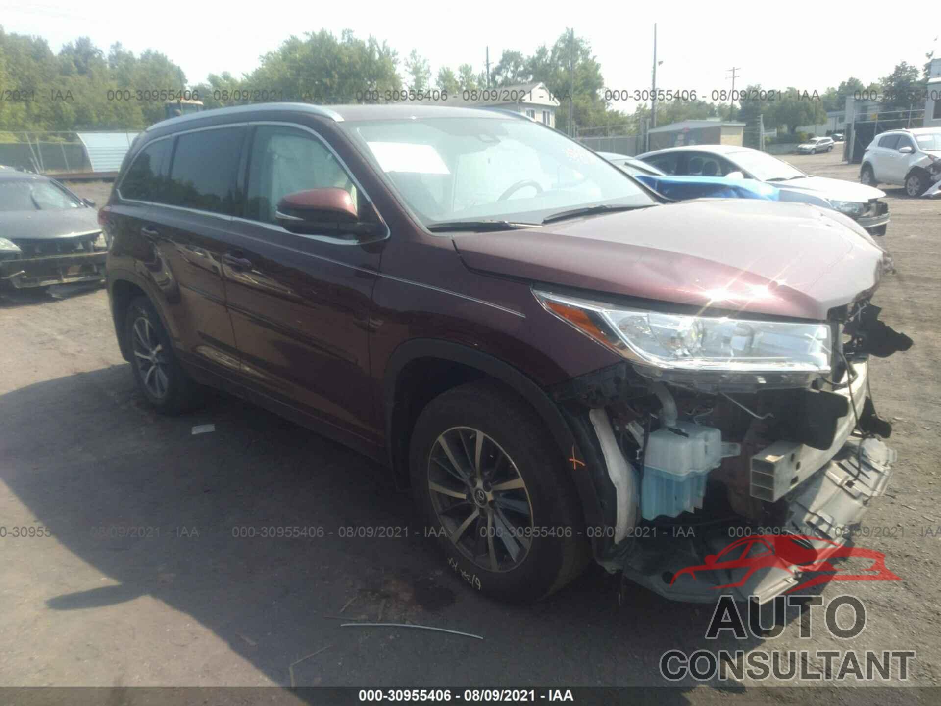 TOYOTA HIGHLANDER 2018 - 5TDJZRFH7JS875375