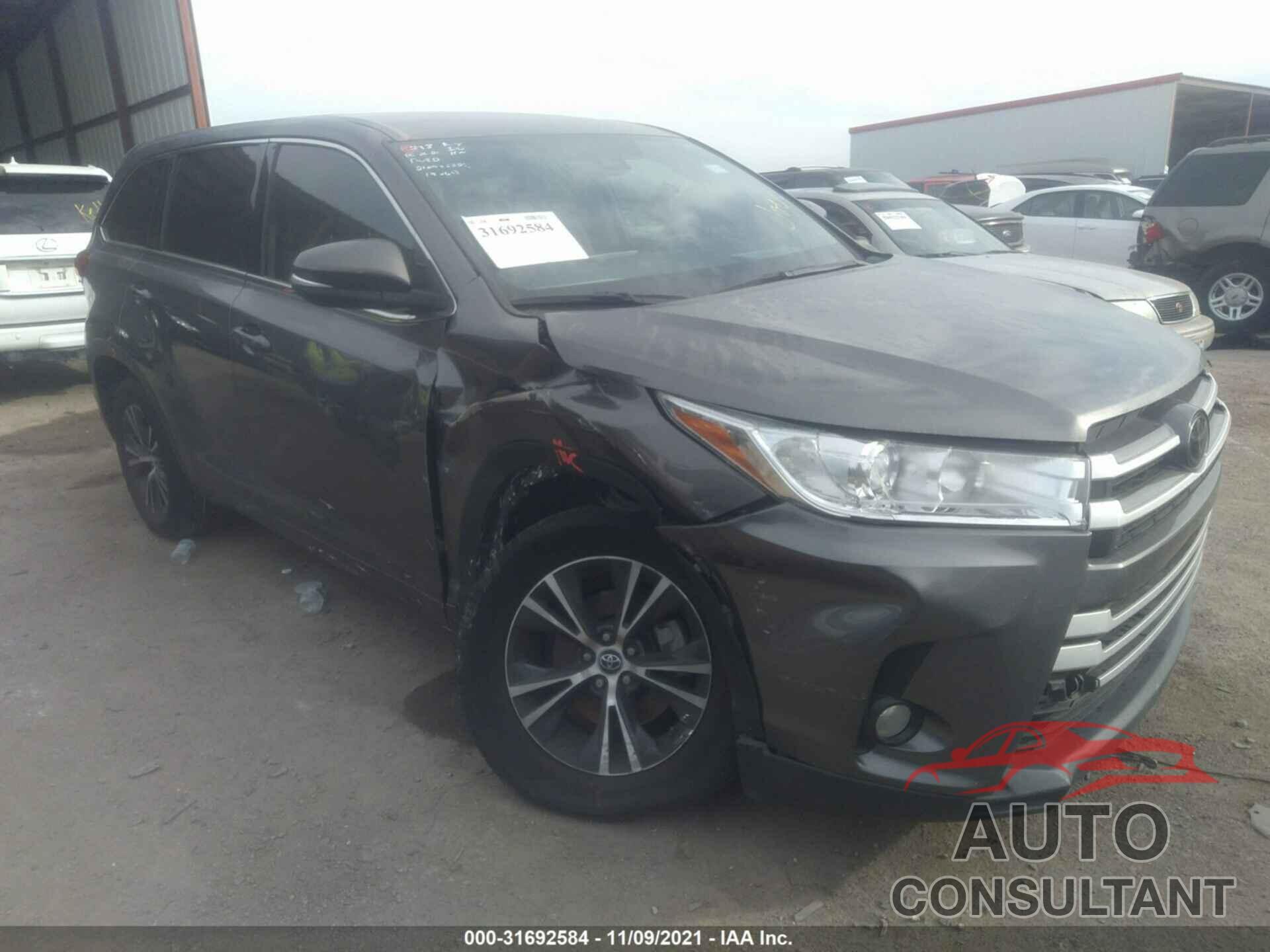 TOYOTA HIGHLANDER 2018 - 5TDZZRFH3JS269297