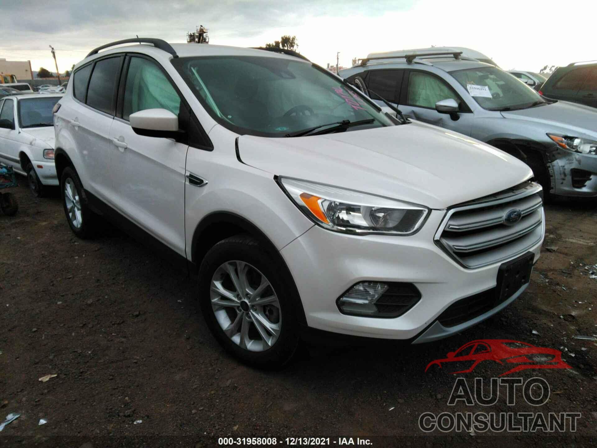 FORD ESCAPE 2018 - 1FMCU9GDXJUA42695
