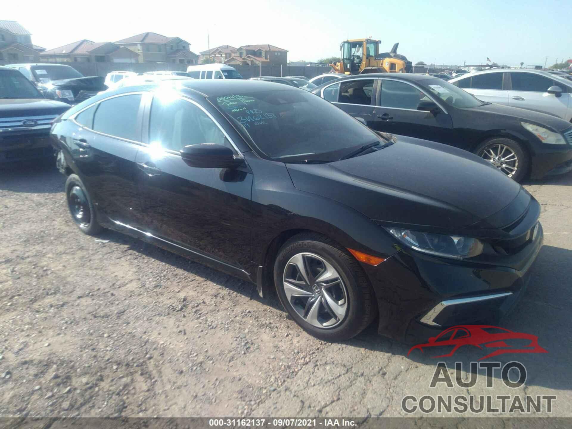 HONDA CIVIC SEDAN 2019 - 19XFC2F69KE022971