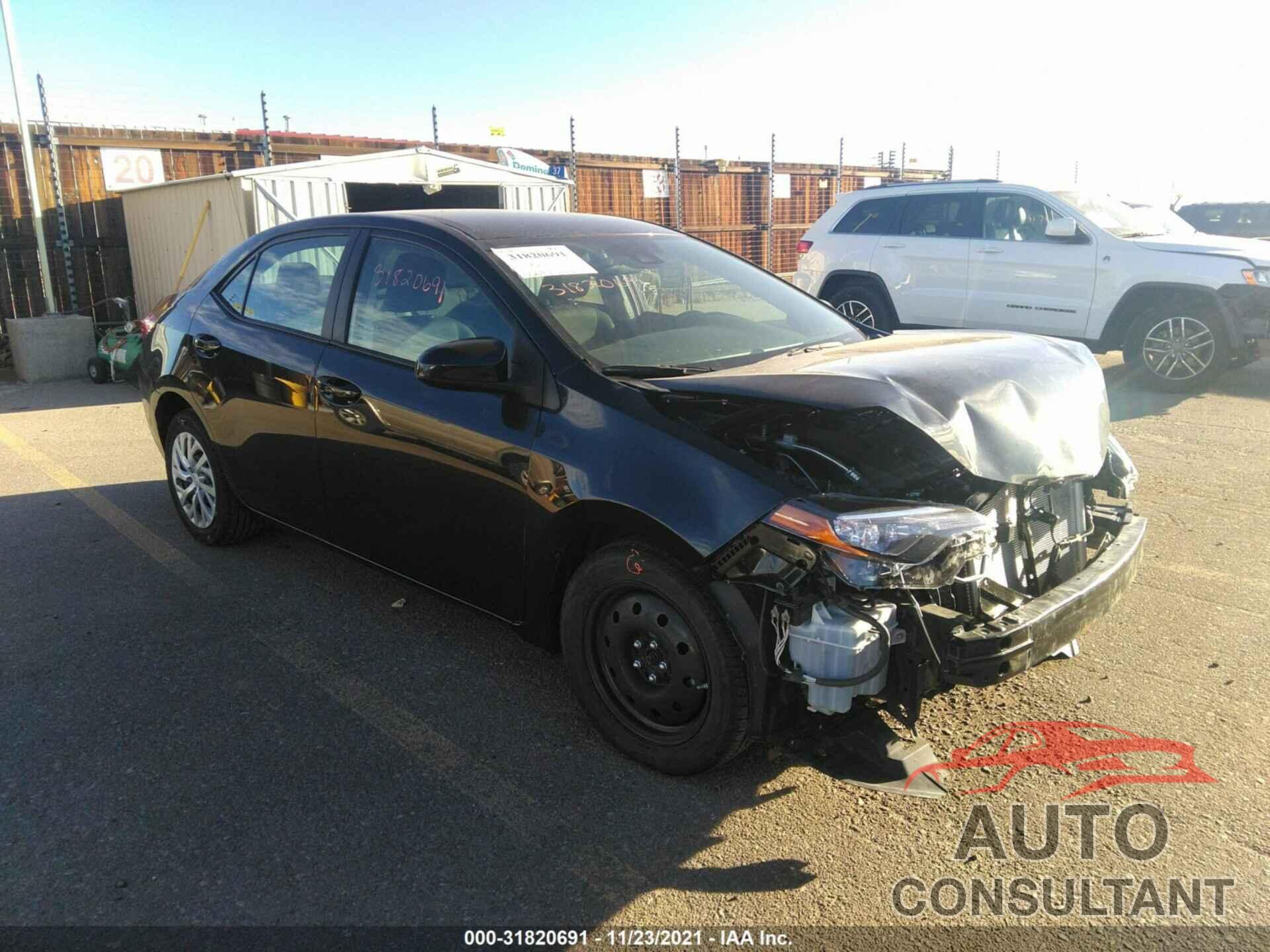 TOYOTA COROLLA 2018 - 2T1BURHE1JC052424