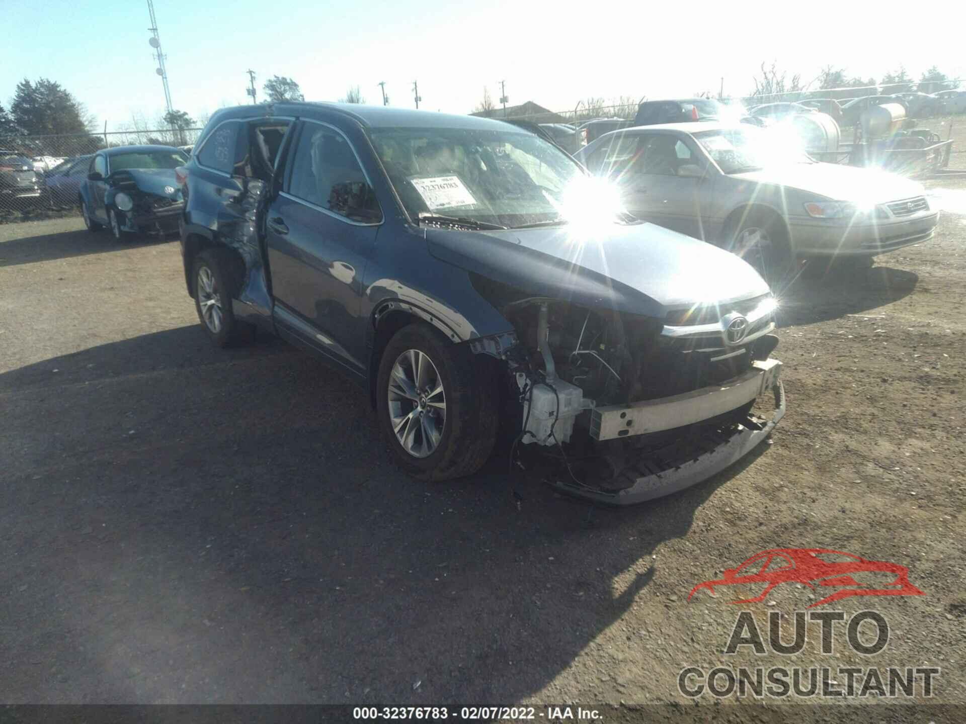 TOYOTA HIGHLANDER 2016 - 5TDBKRFH1GS312842