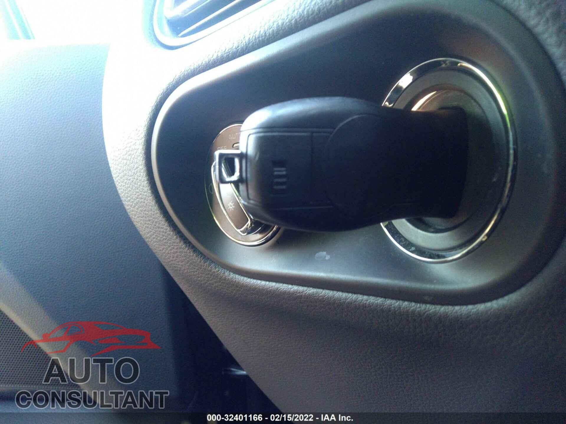 PORSCHE MACAN 2020 - WP1AA2A5XLLB13737