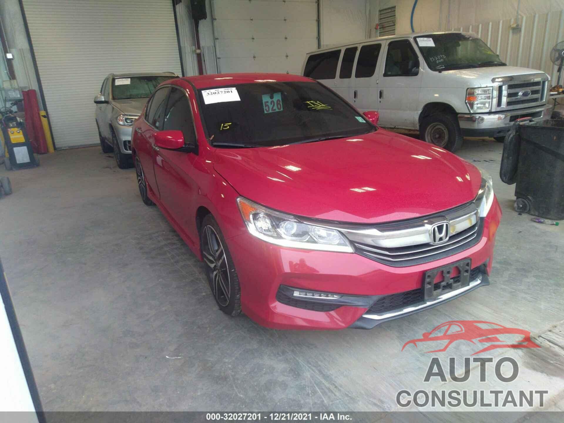 HONDA ACCORD SEDAN 2017 - 1HGCR2F56HA066982