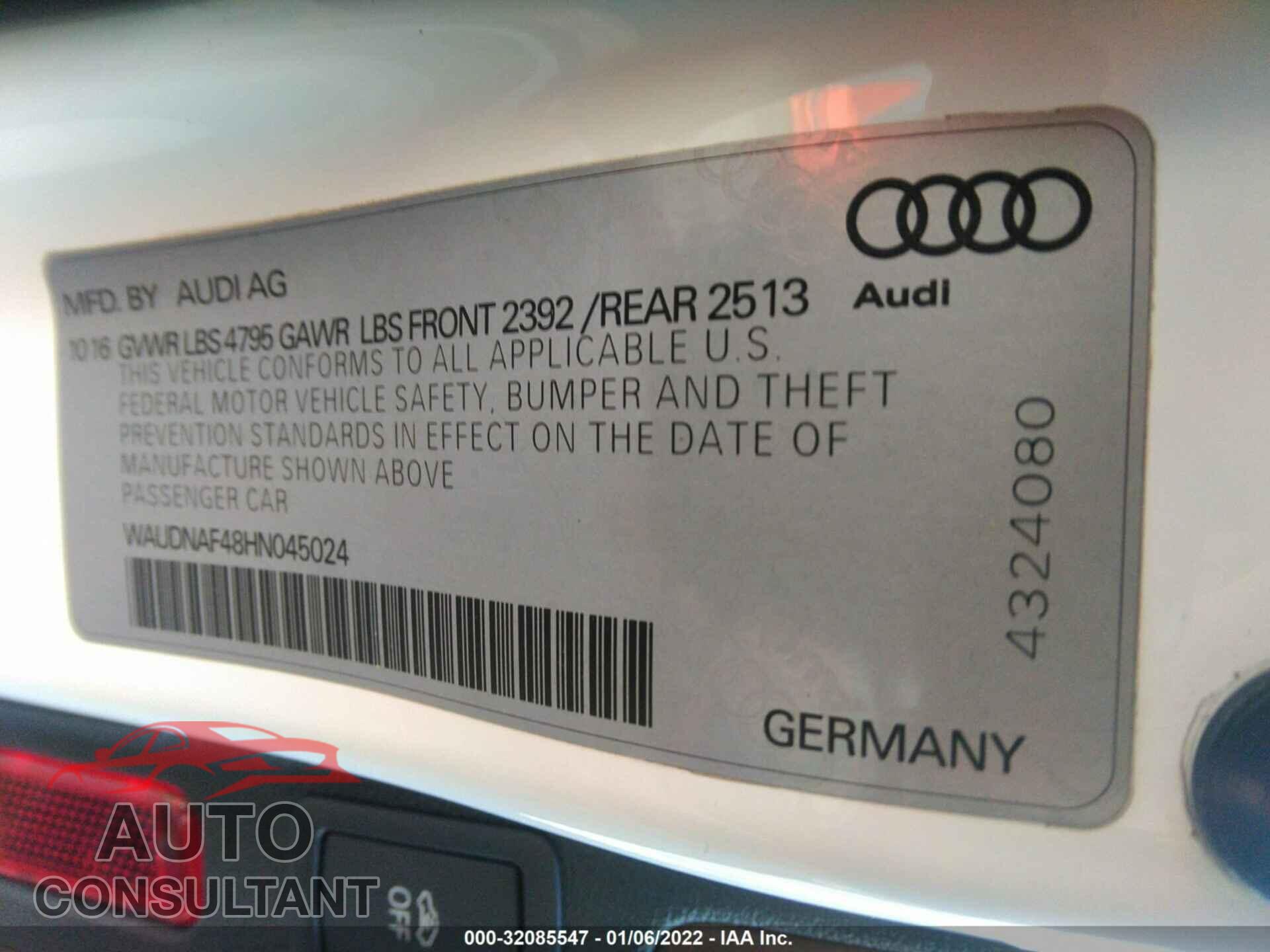 AUDI A4 2017 - WAUDNAF48HN045024