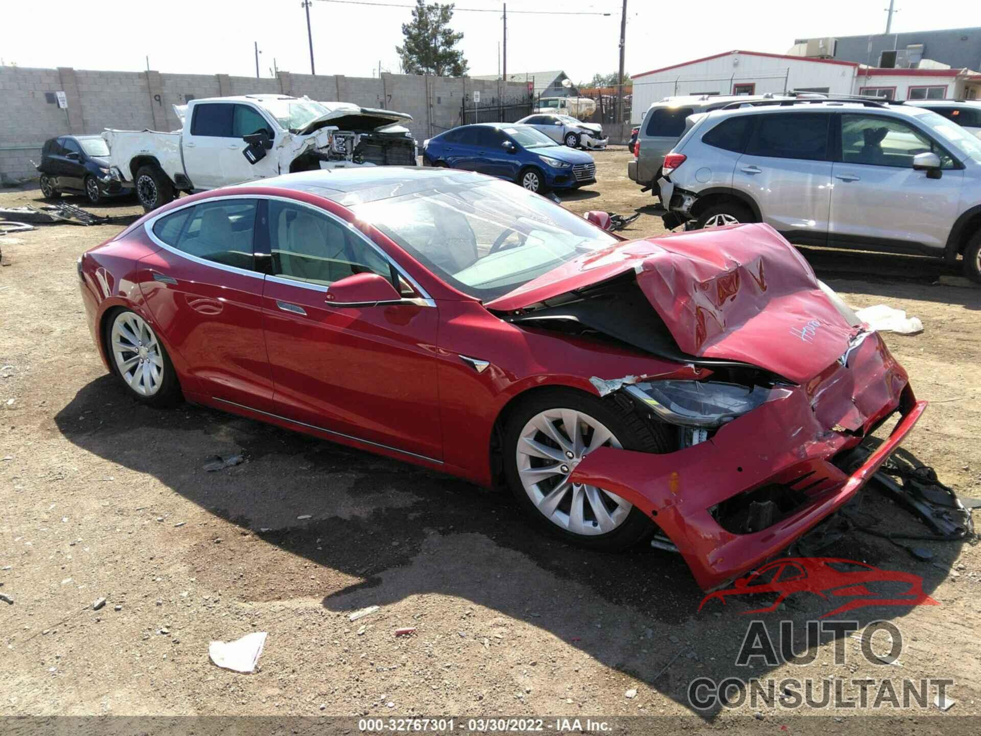 TESLA MODEL S 2018 - 5YJSA1E21JF239808