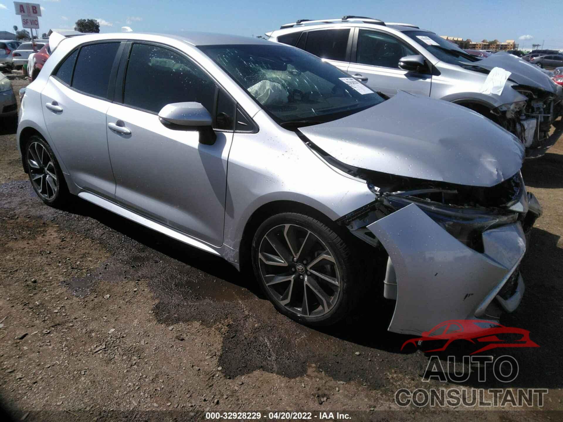 TOYOTA COROLLA HATCHBACK 2019 - JTNK4RBE0K3021602