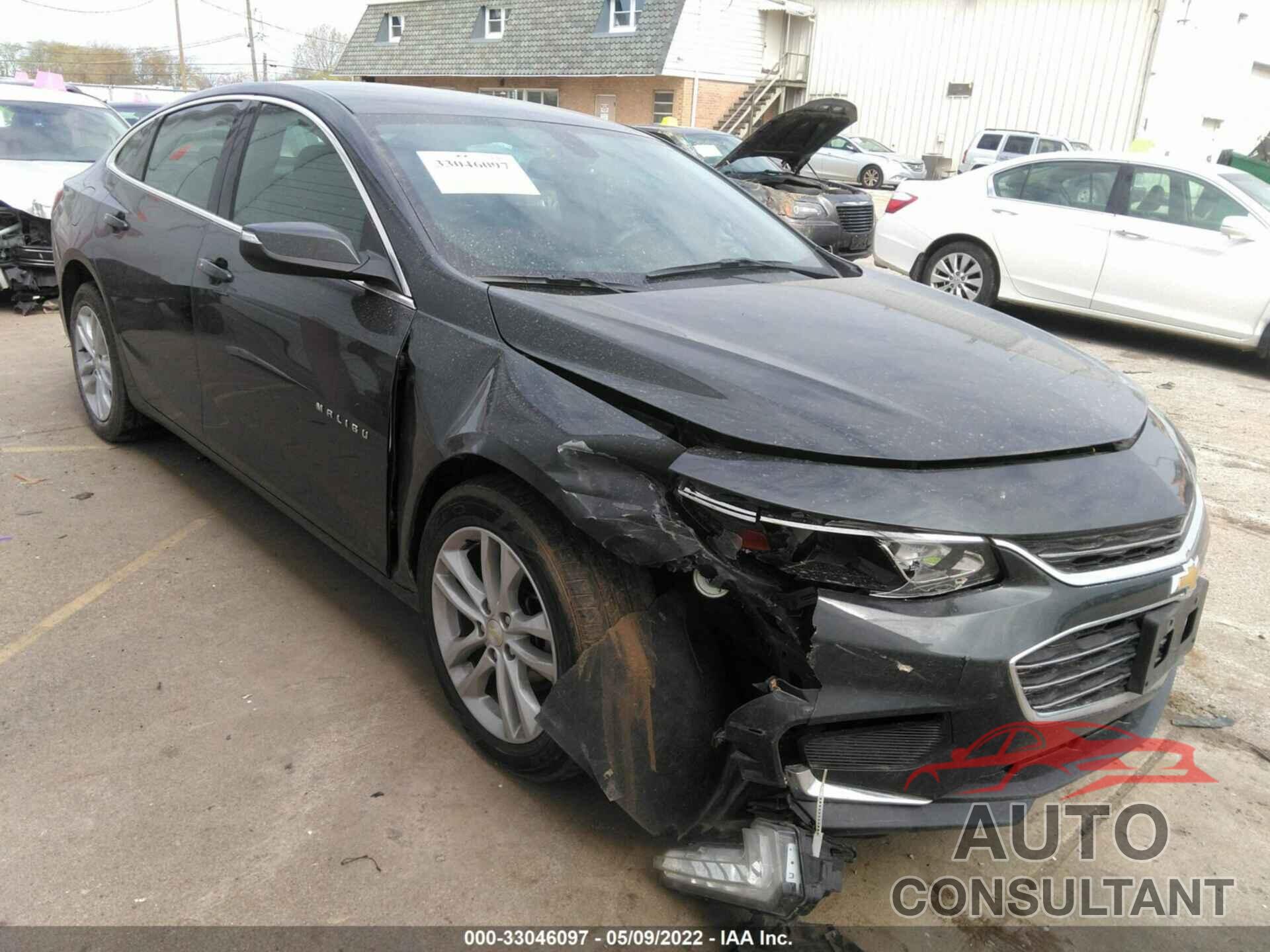 CHEVROLET MALIBU 2017 - 1G1ZE5ST8HF155118
