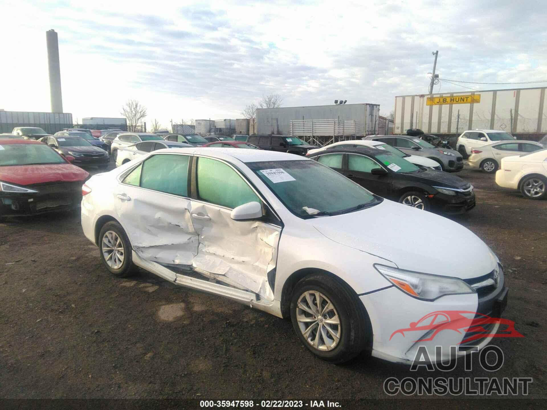 TOYOTA CAMRY 2015 - 4T4BF1FK0FR480839